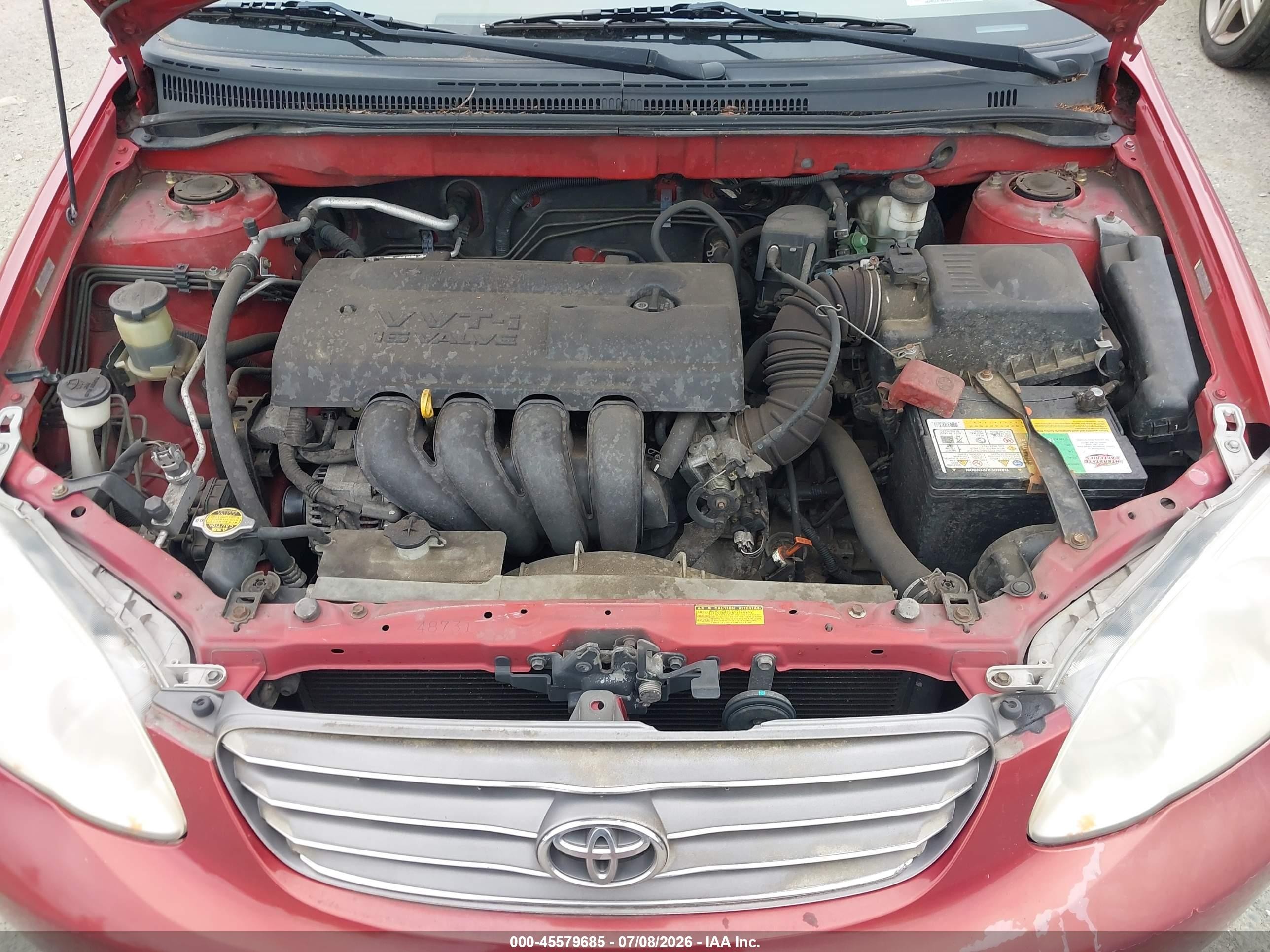 2004 Toyota Corolla Le Red vin: 2T1BR38E44C185178