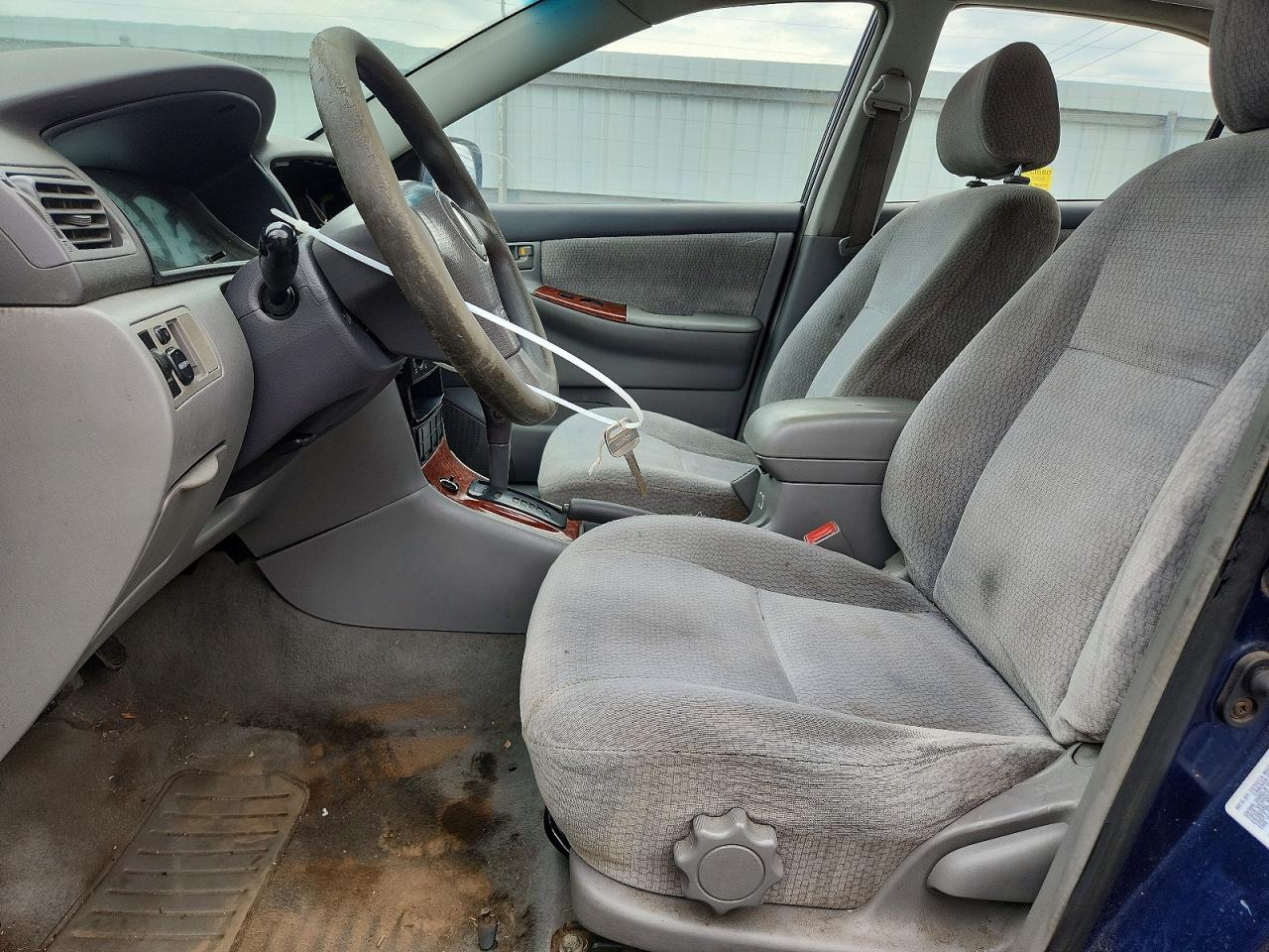 2003 Toyota Corolla Le Blue vin: 2T1BR38E53C151149