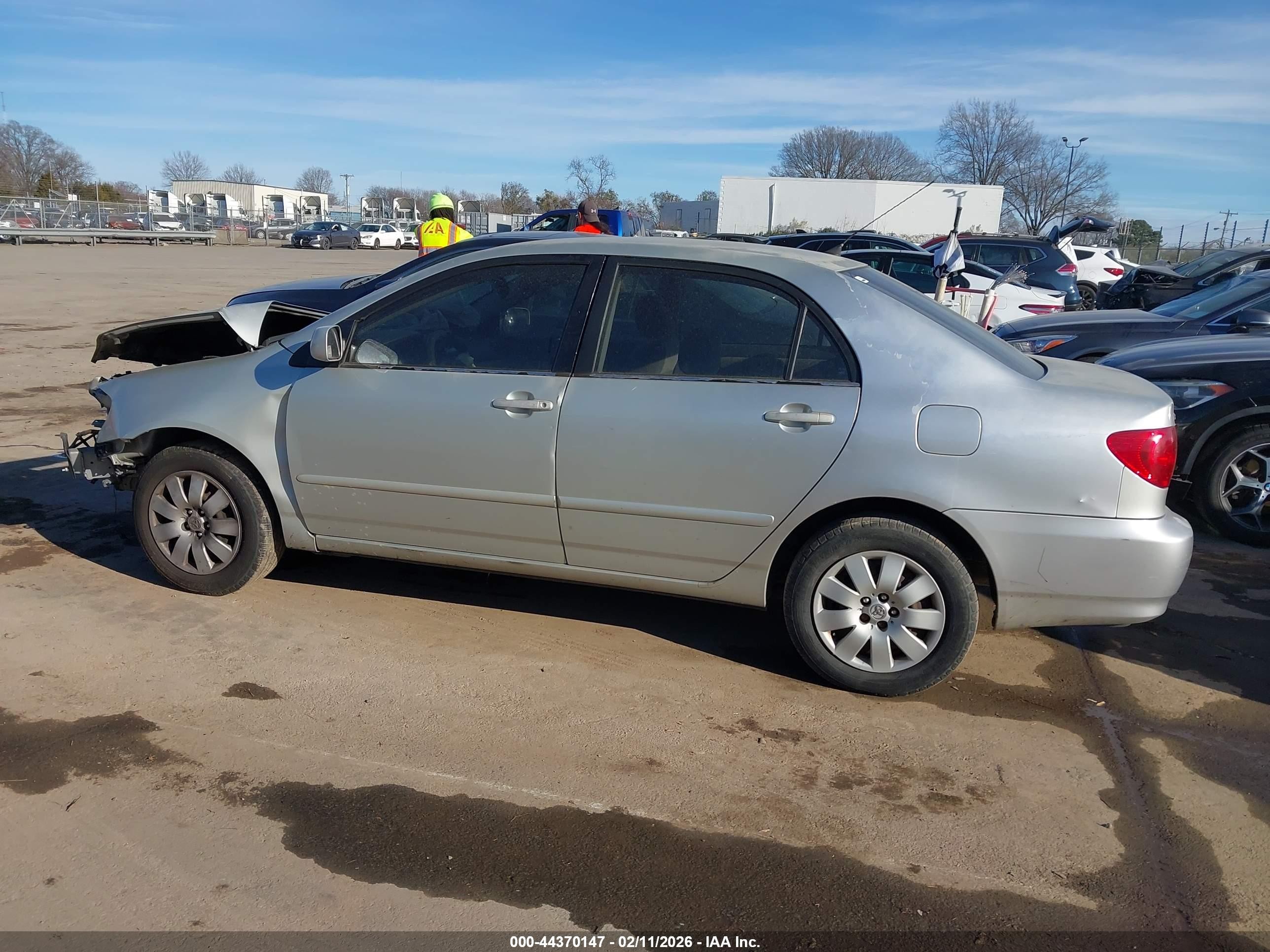 2003 Toyota Corolla Le Silver vin: 2T1BR38E63C007089