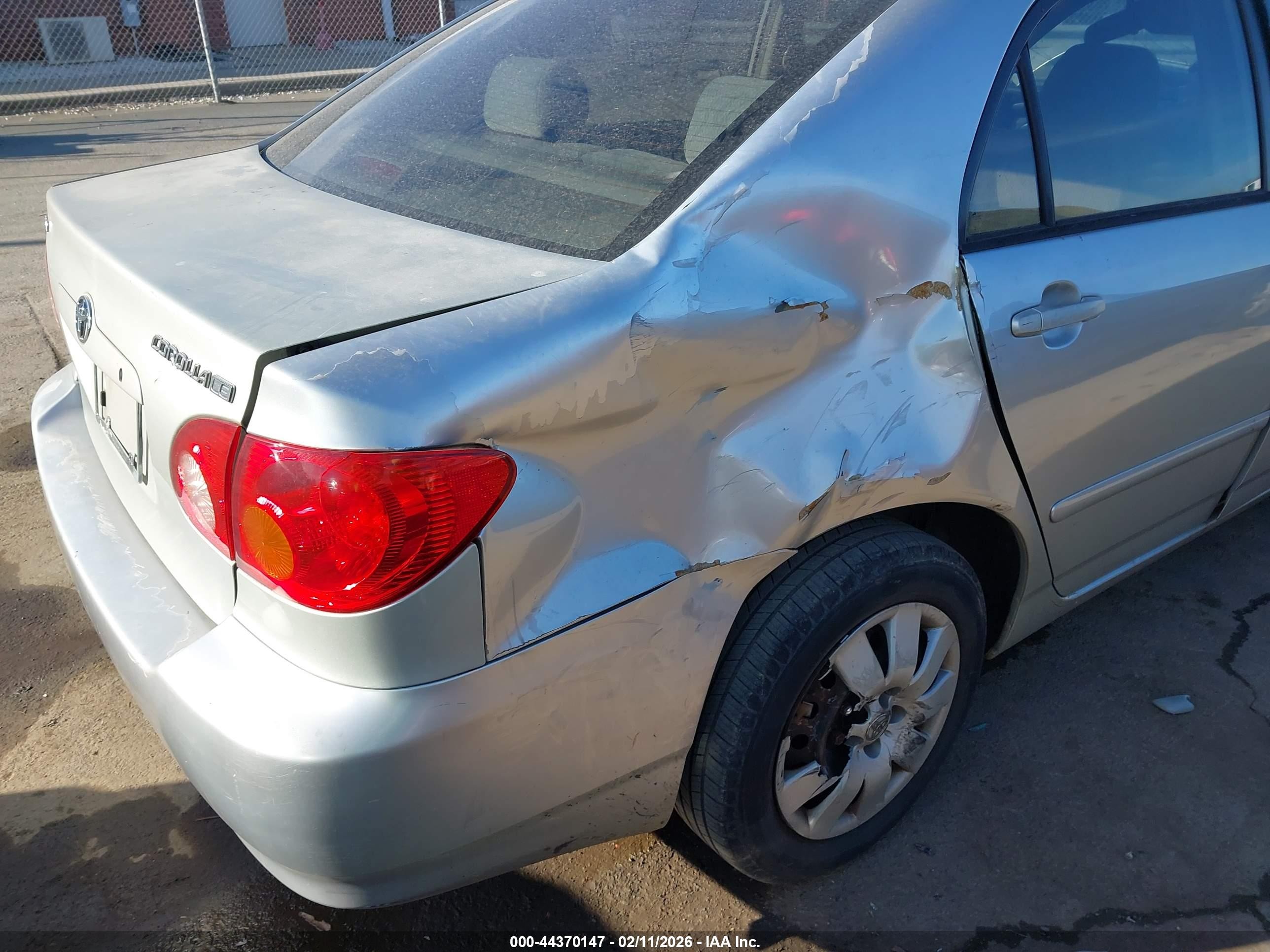 2003 Toyota Corolla Le Silver vin: 2T1BR38E63C007089
