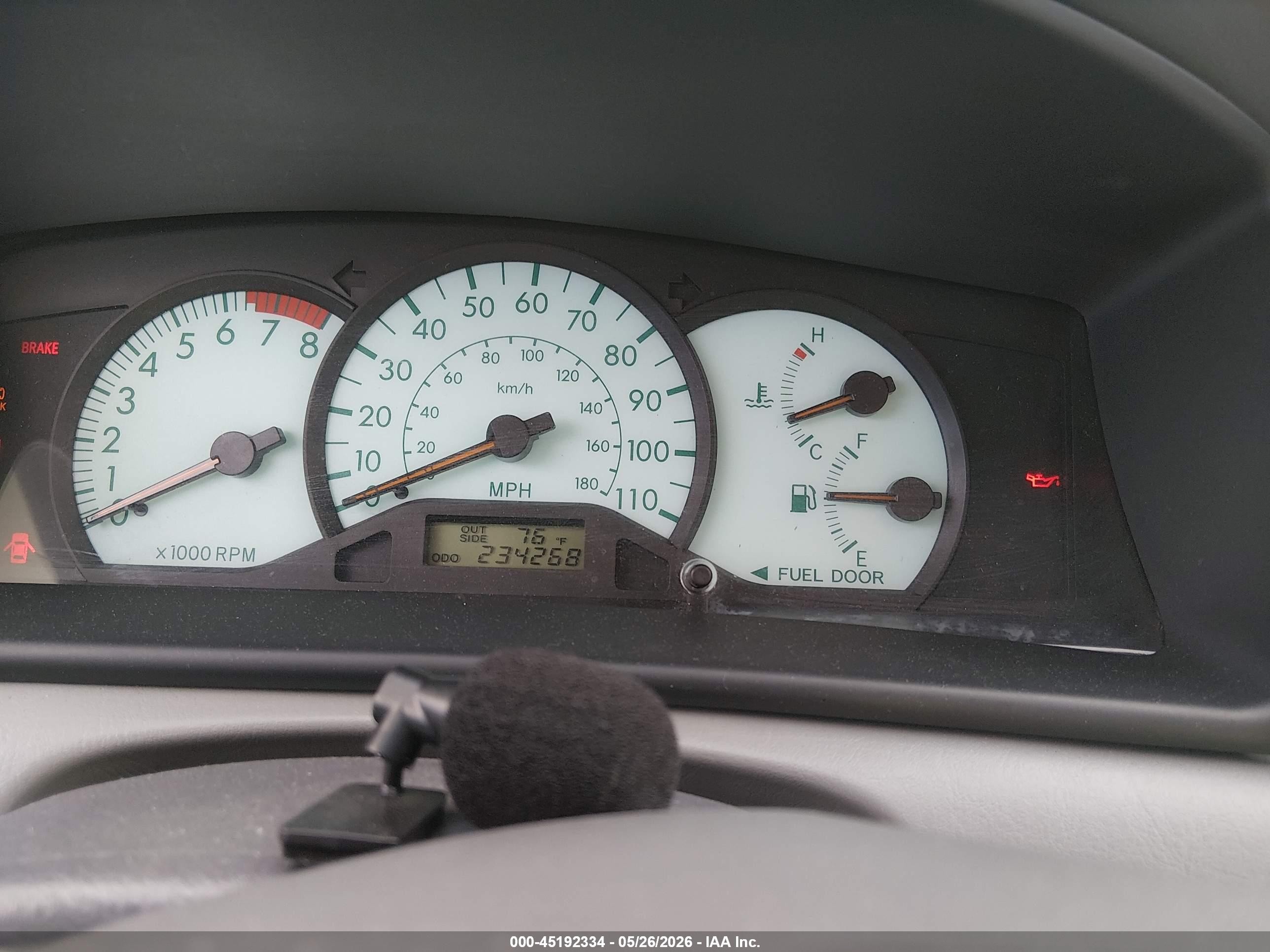 2003 Toyota Corolla Le Серебряный vin: 2T1BR38E63C079068