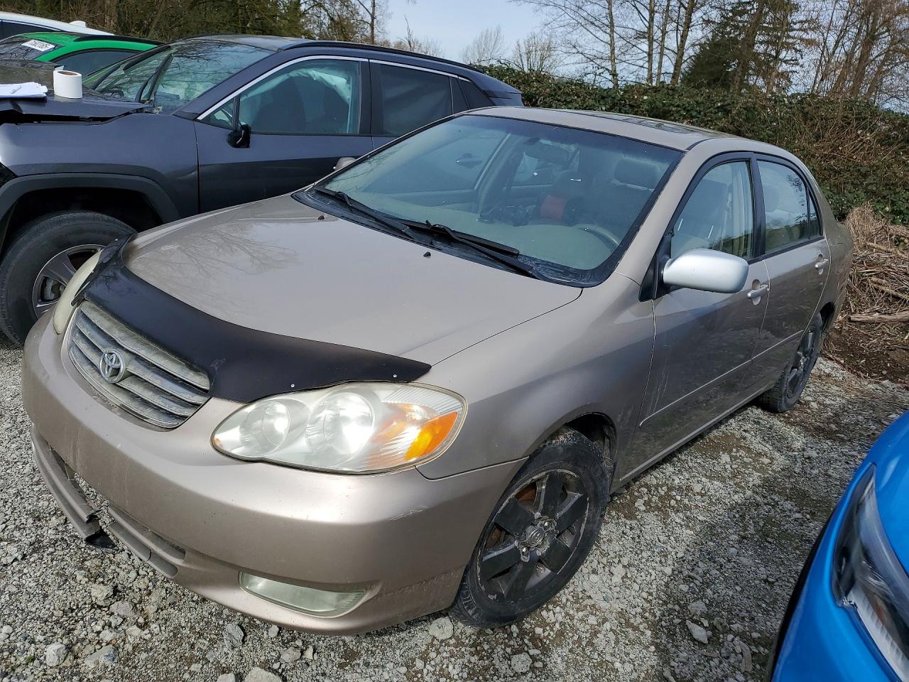 2004 Toyota Corolla Le 4dr Золотой vin: 2T1BR38E64C817145