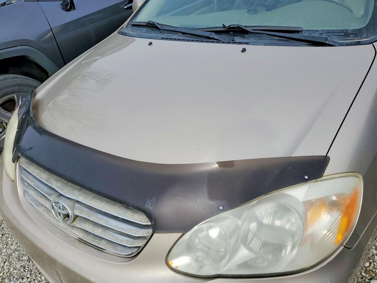 2004 Toyota Corolla Le 4dr Золотой vin: 2T1BR38E64C817145