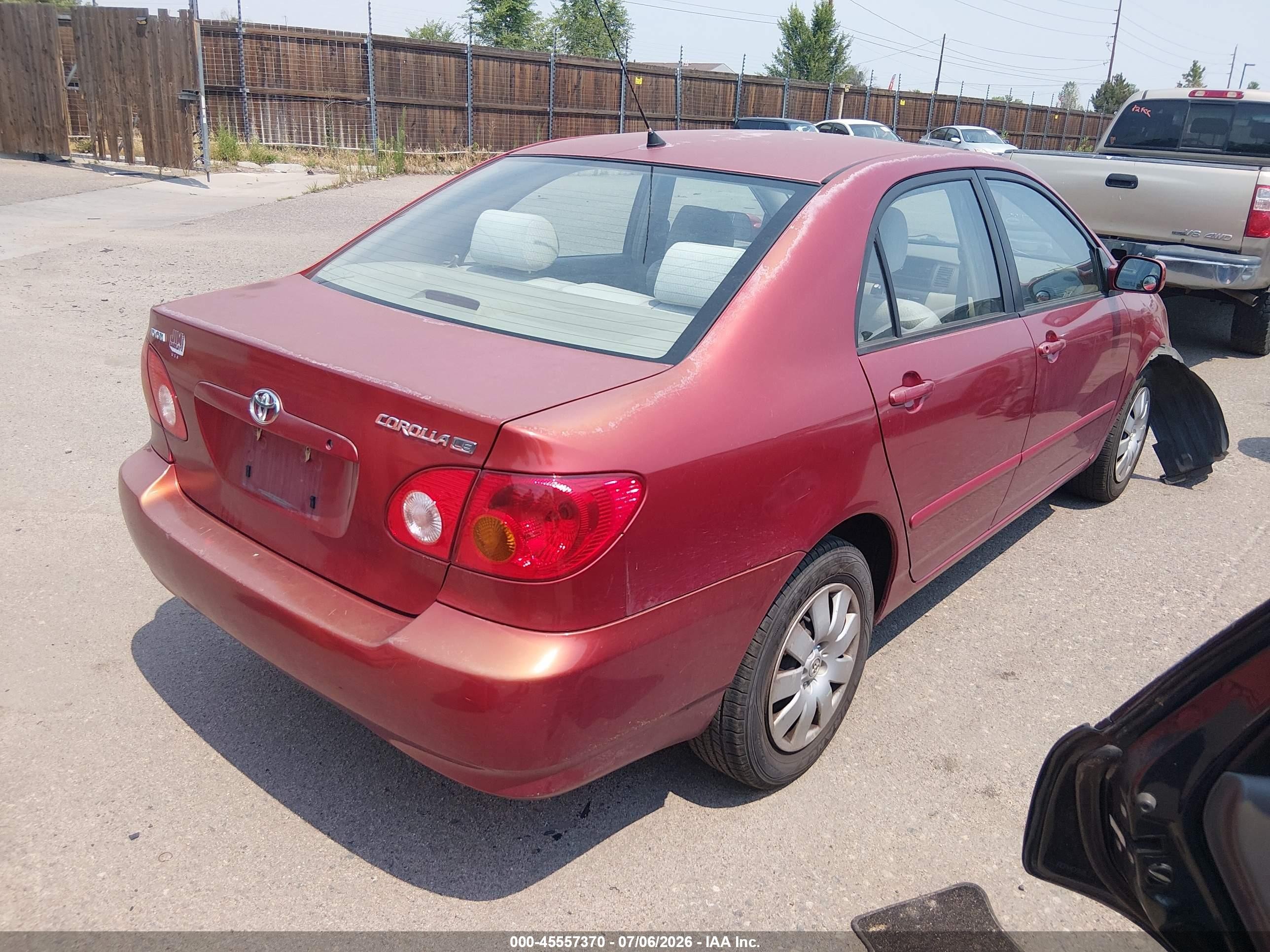 2003 Toyota Corolla Le Красный vin: 2T1BR38E83C095272