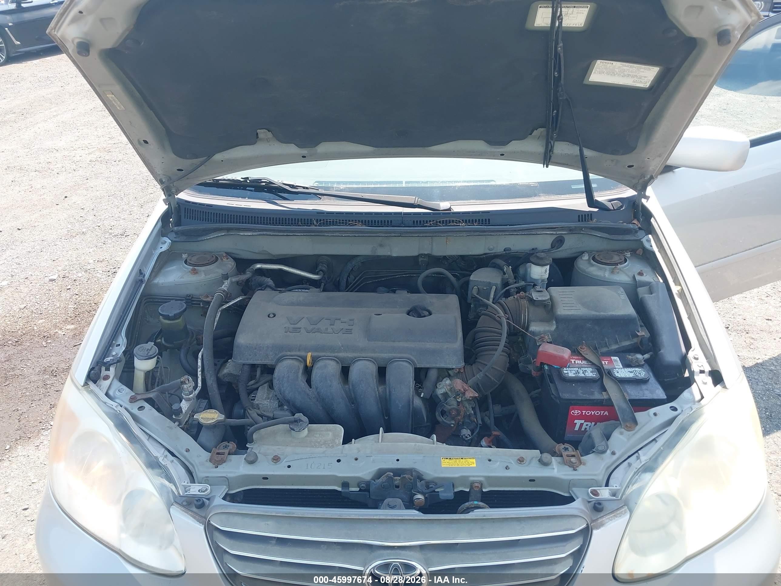2004 Toyota Corolla Le Silver vin: 2T1BR38E84C303555