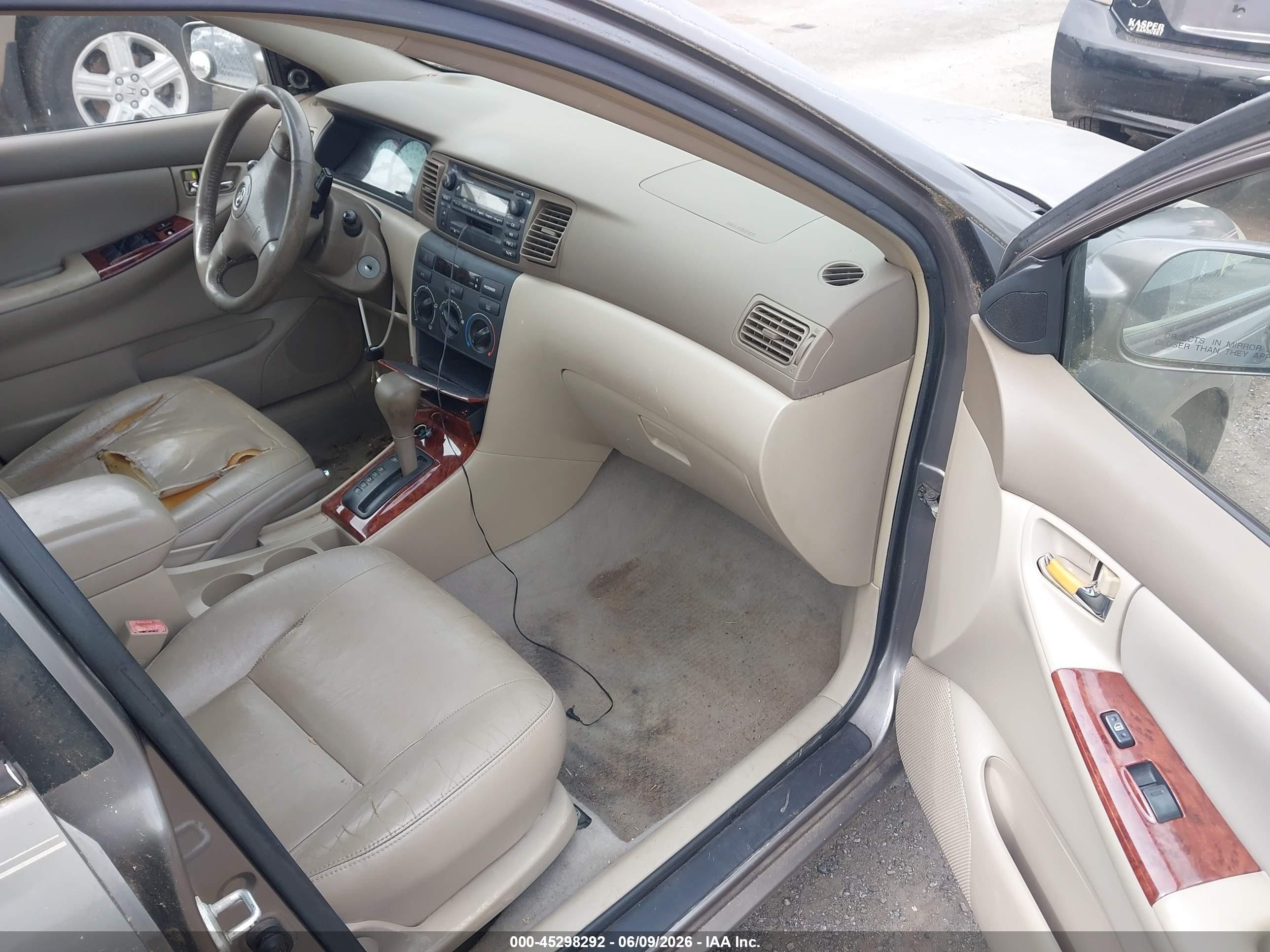 2003 Toyota Corolla Le Gray vin: 2T1BR38E93C096446