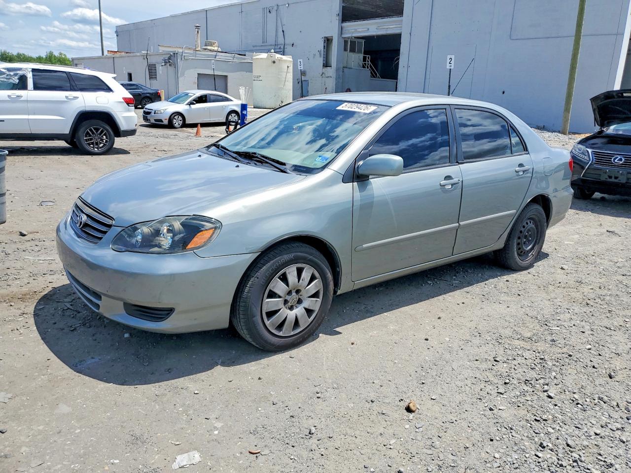2004 Toyota Corolla Le Silver vin: 2T1BR38EX4C179370