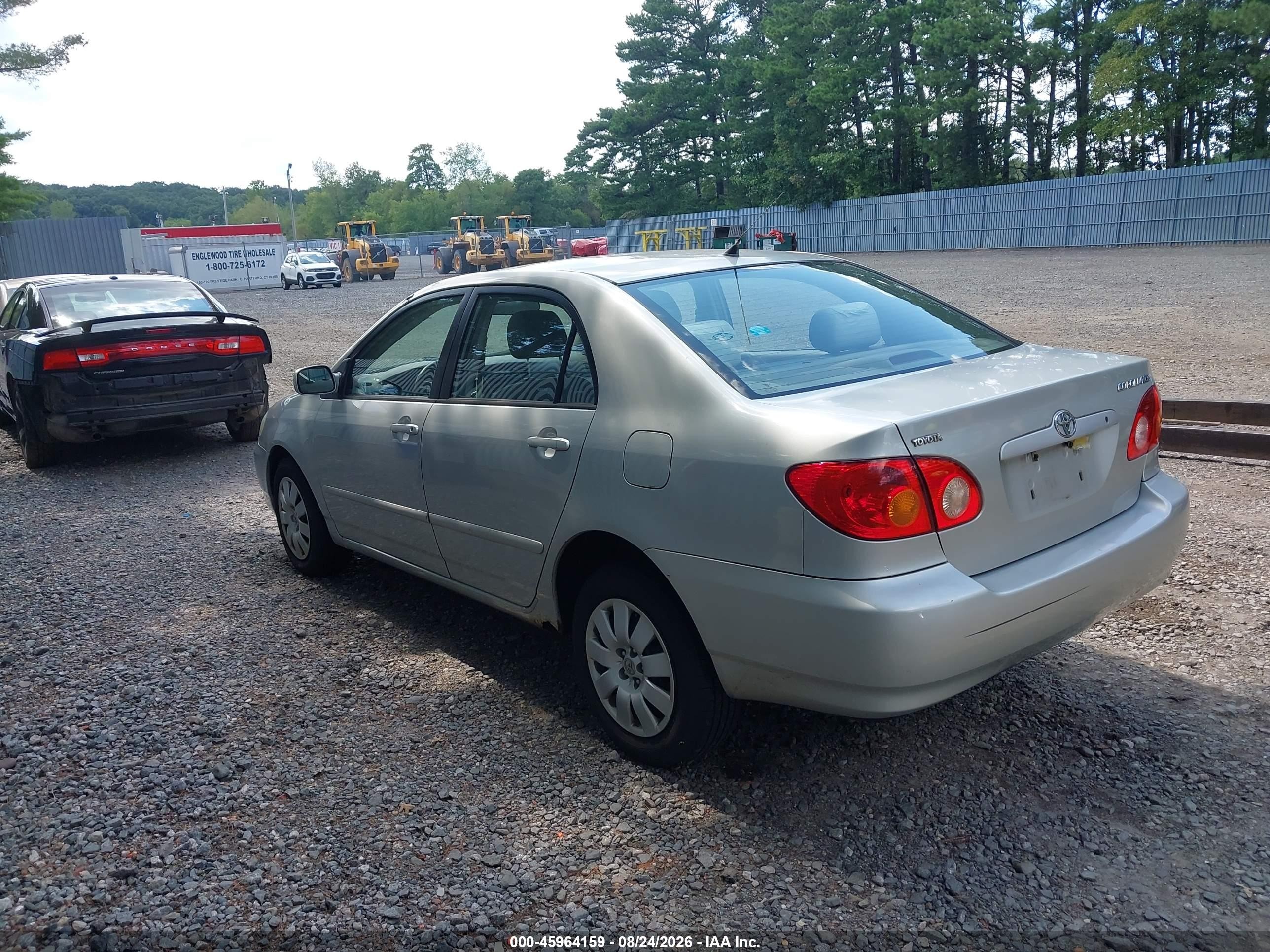 2004 Toyota Corolla Le Silver vin: 2T1BR38EX4C296205