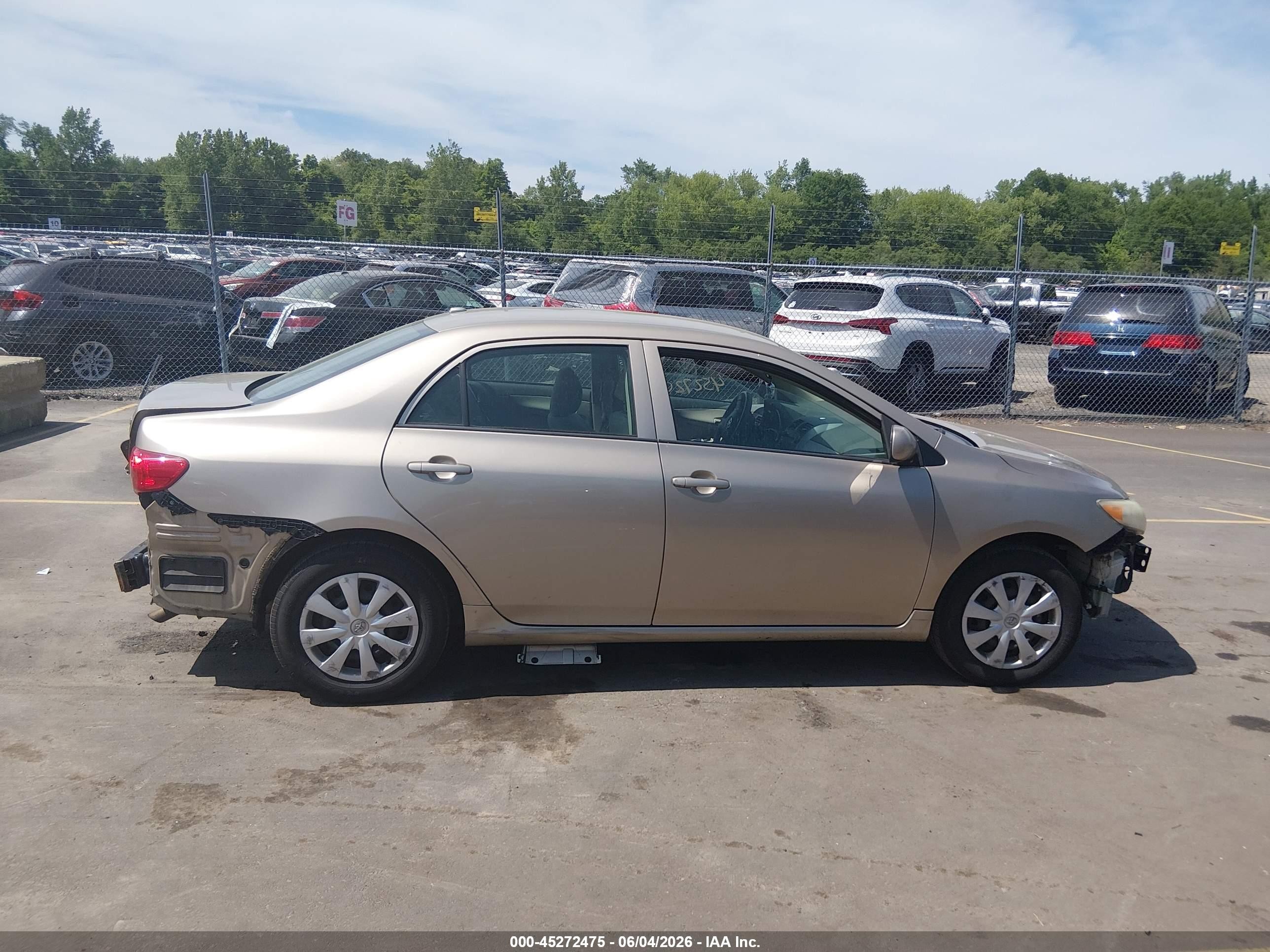 2009 Toyota Corolla Le Gold vin: 2T1BU40E09C029940