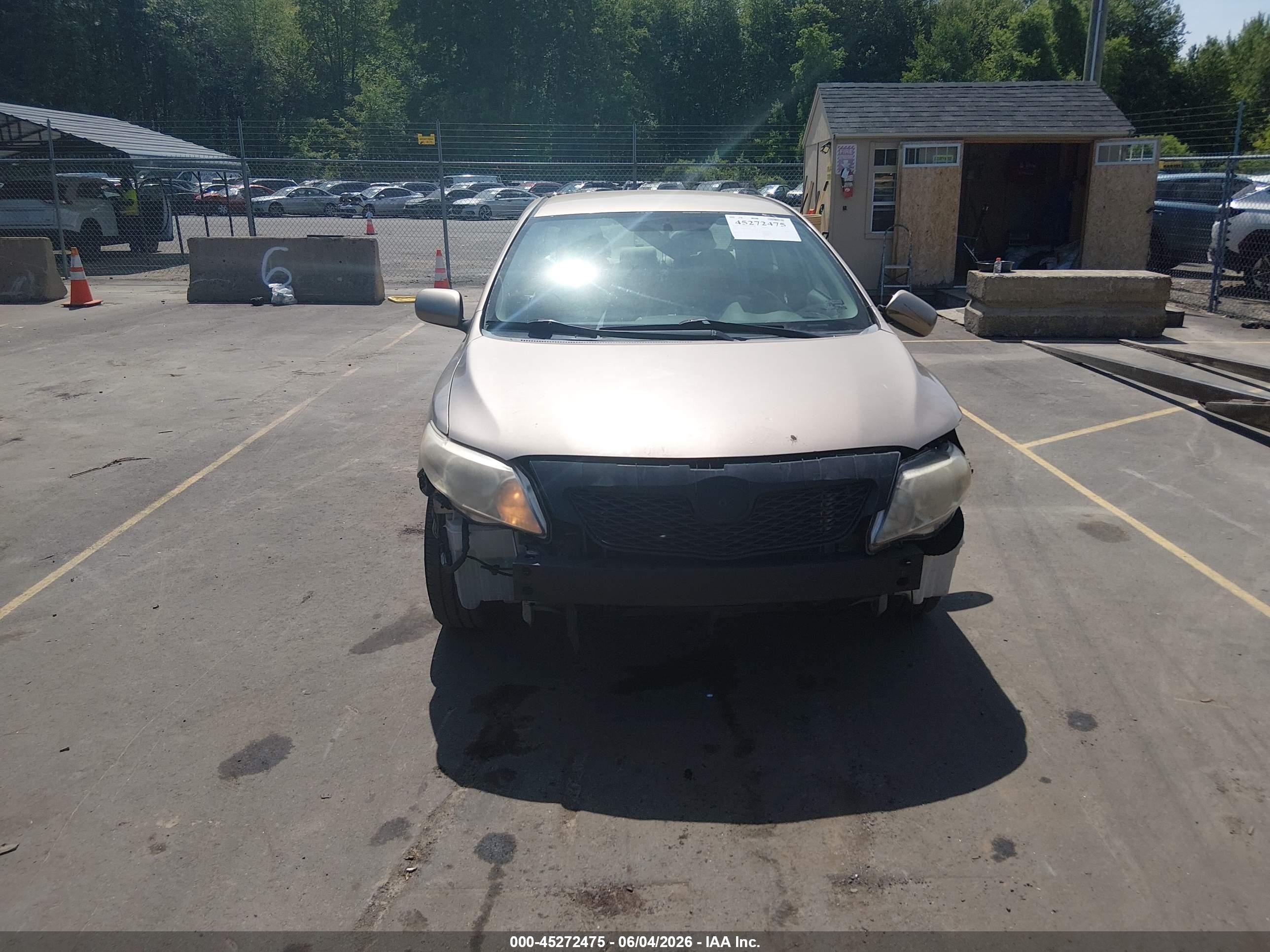 2009 Toyota Corolla Le Gold vin: 2T1BU40E09C029940