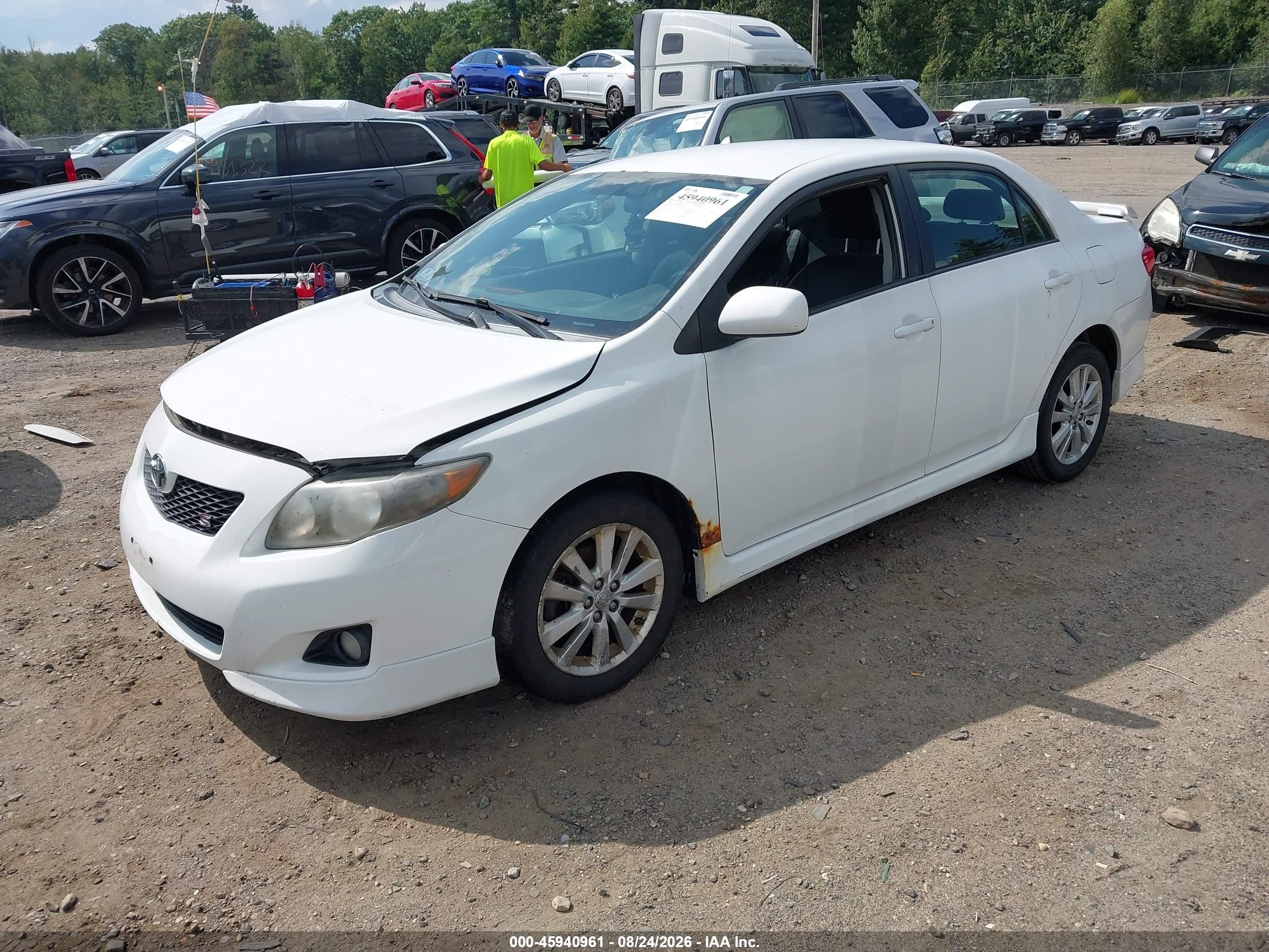 2009 Toyota Corolla S White vin: 2T1BU40E09C110405