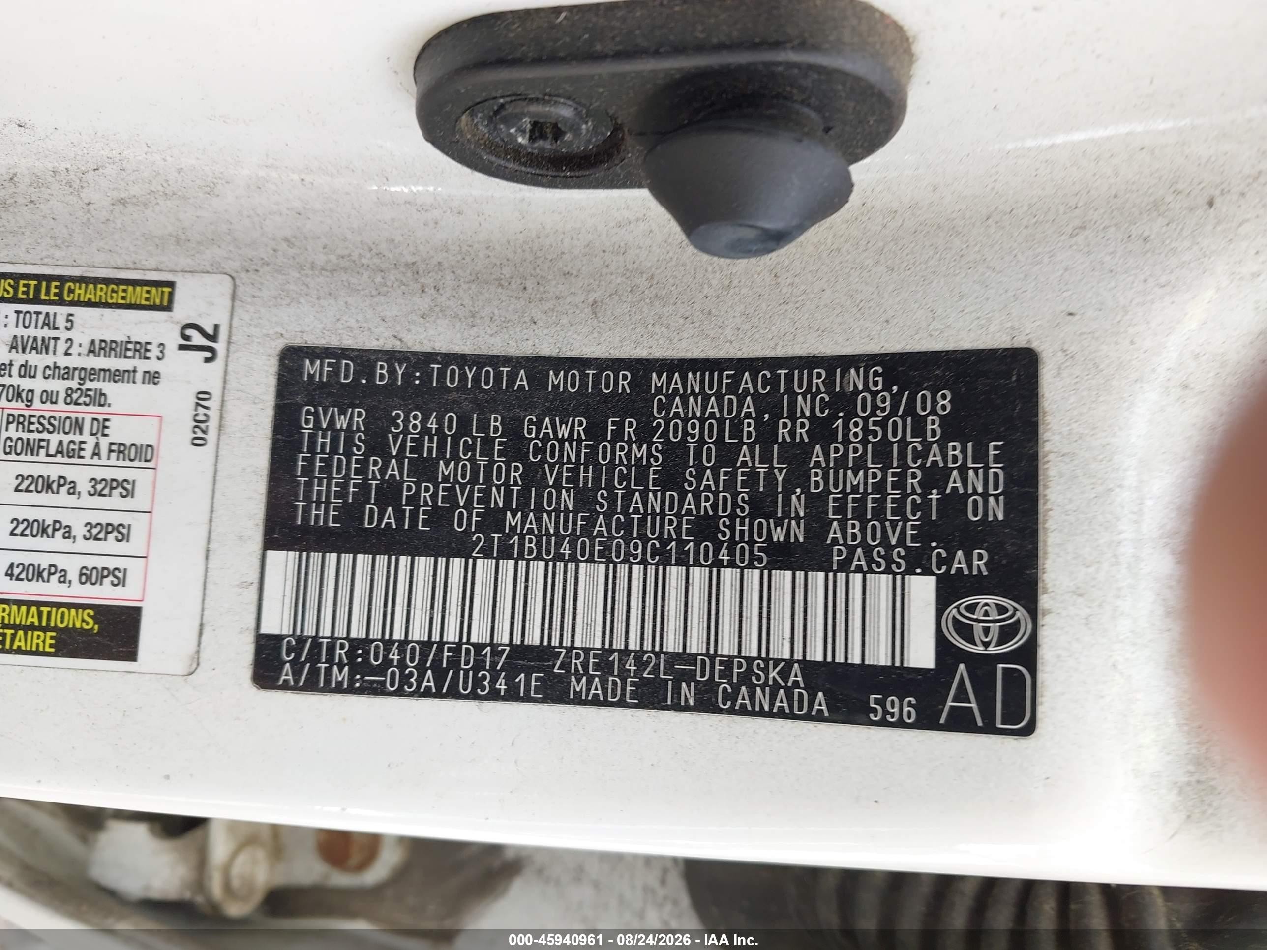 2009 Toyota Corolla S White vin: 2T1BU40E09C110405