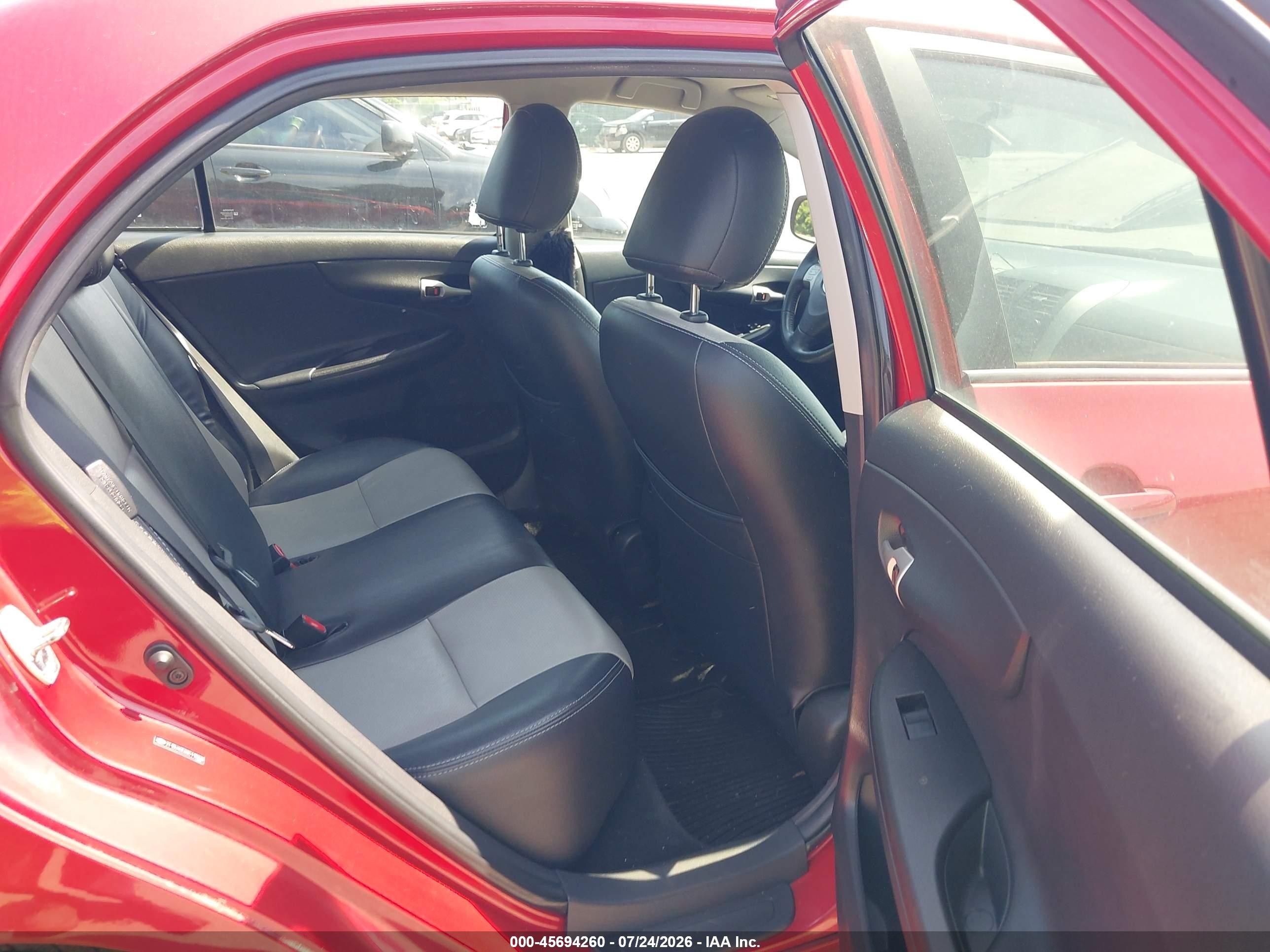 2009 Toyota Corolla S Red vin: 2T1BU40E09C118939