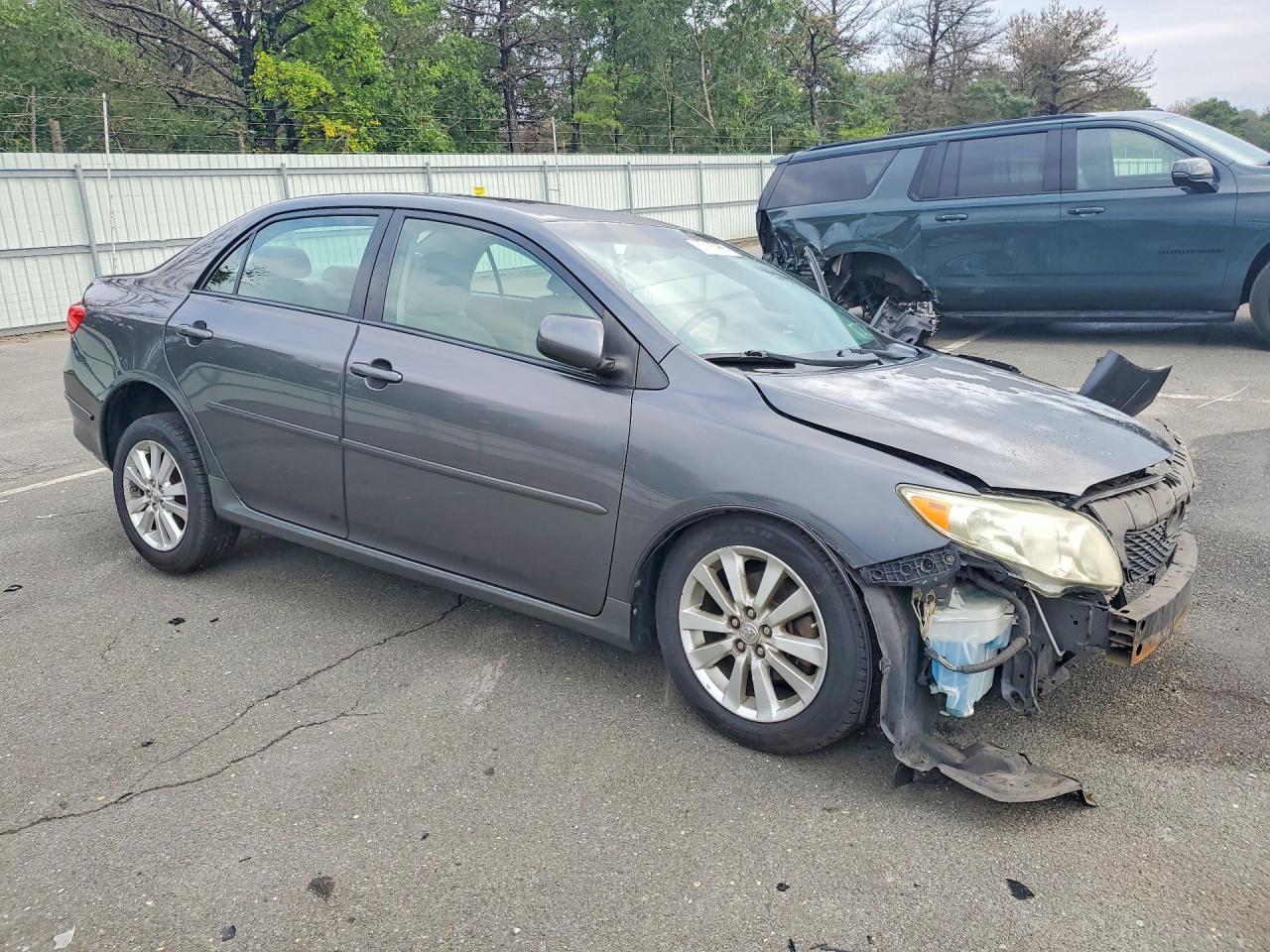 2009 Toyota Corolla Xle Gray vin: 2T1BU40E09C133375