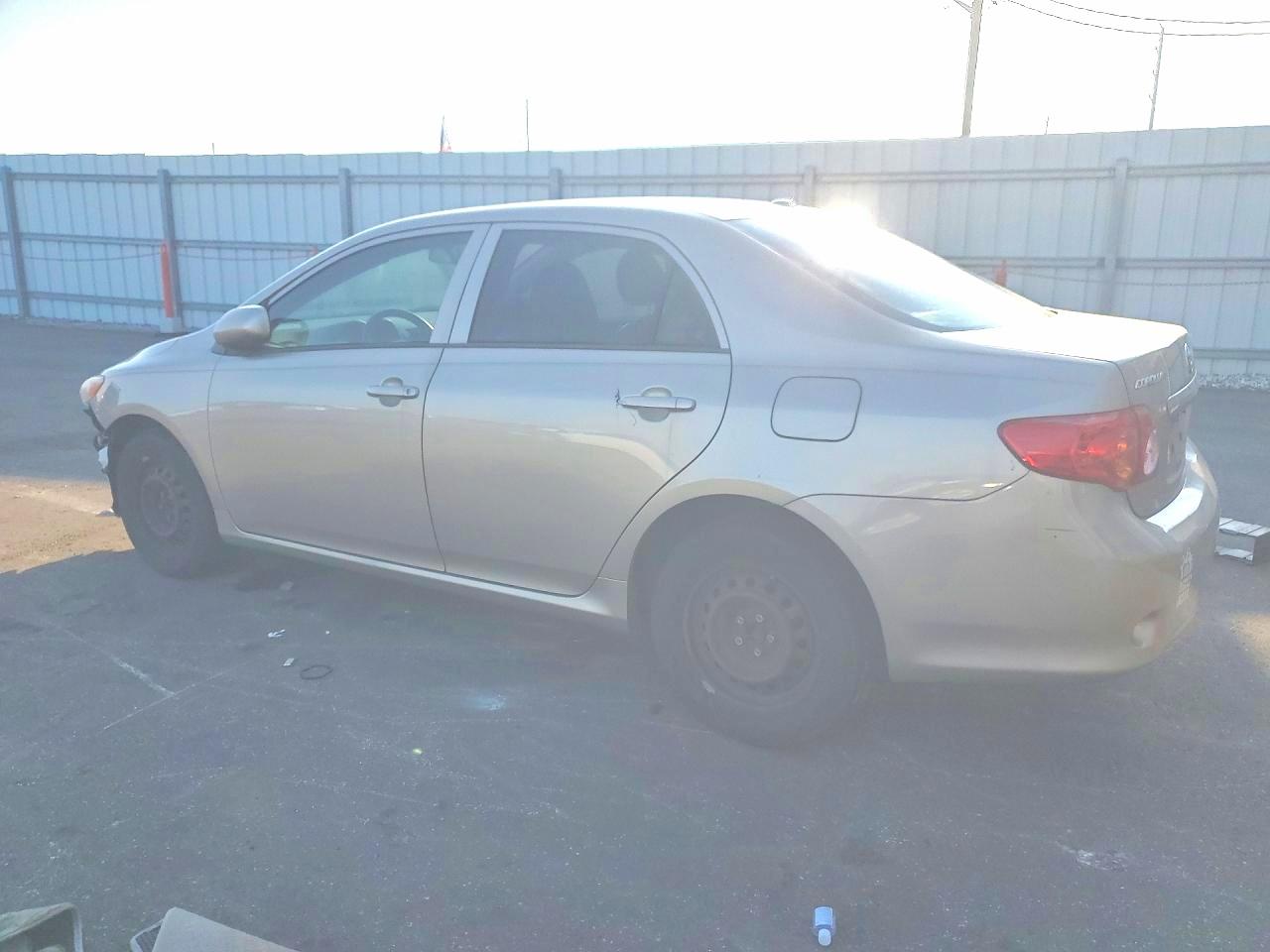 2009 Toyota Corolla Le Beige vin: 2T1BU40E09C157532
