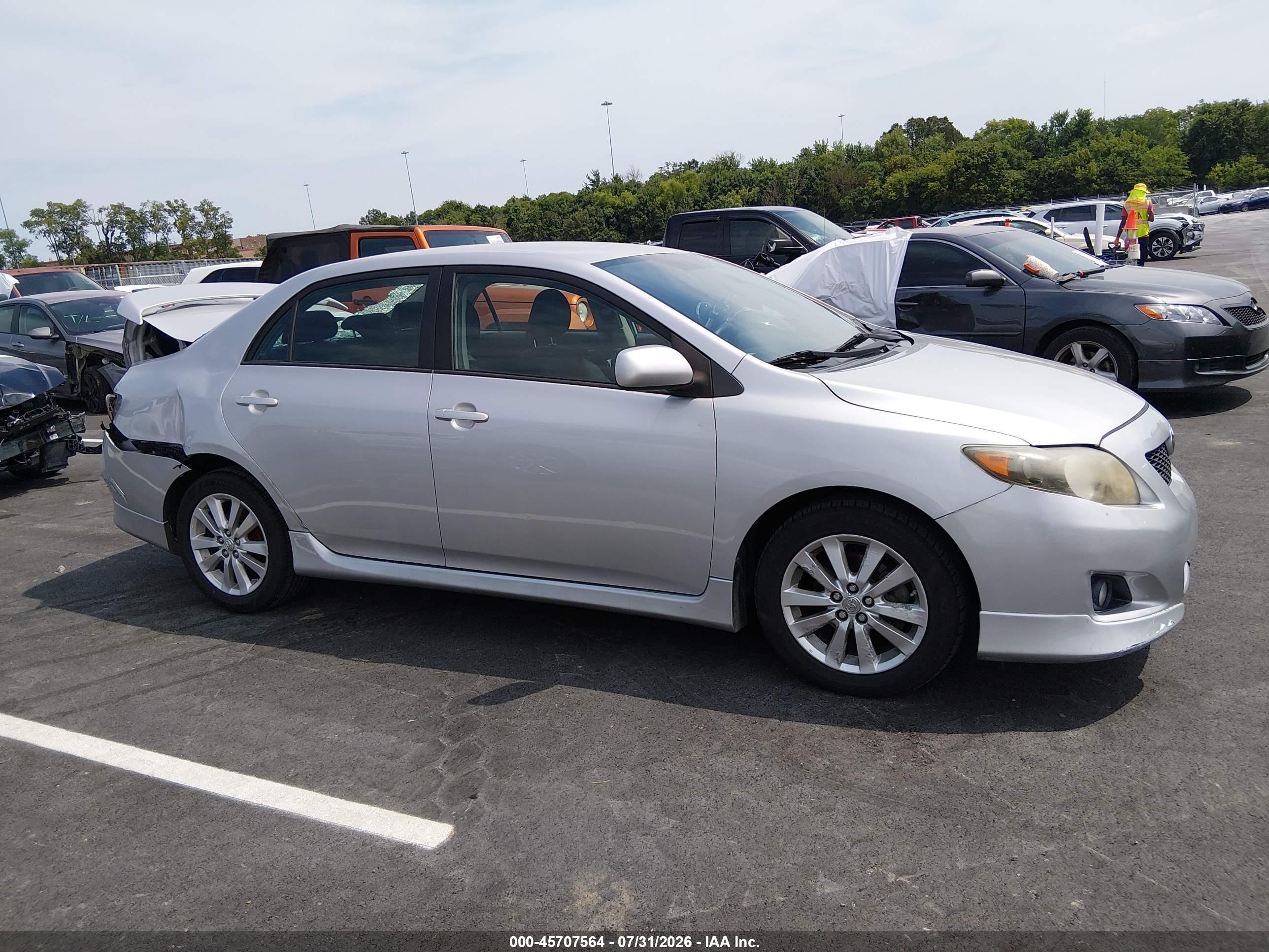 2009 Toyota Corolla S Silver vin: 2T1BU40E19C160083