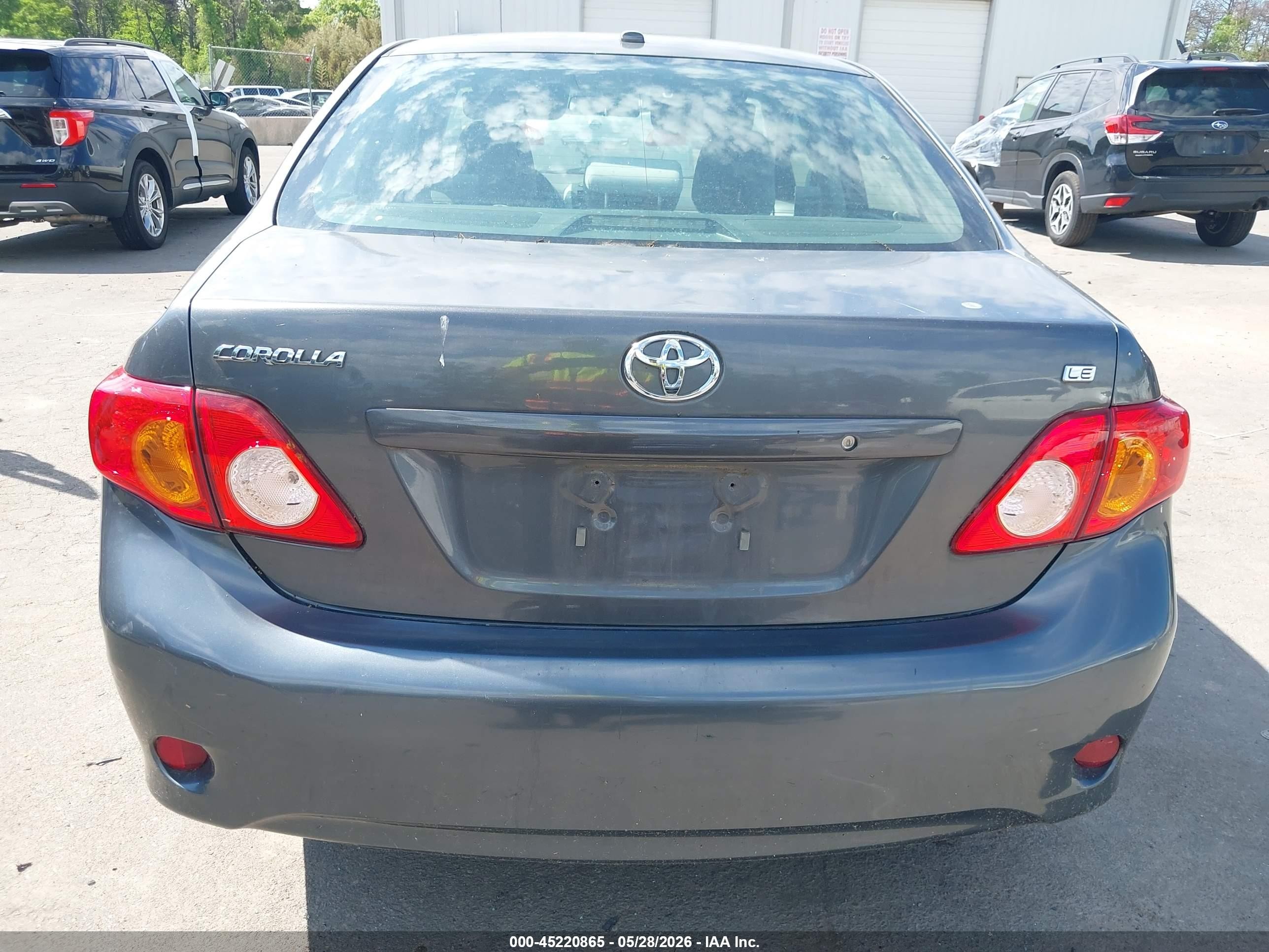 2009 Toyota Corolla Le Gray vin: 2T1BU40E19C183914
