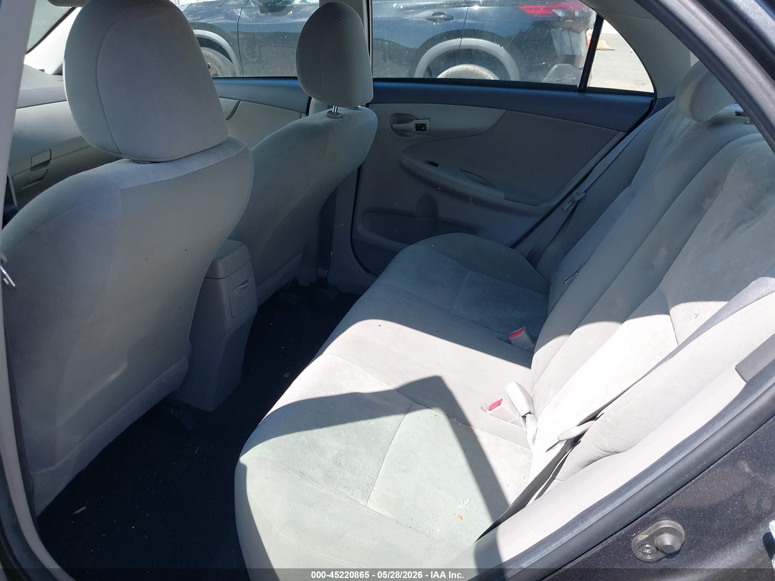 2009 Toyota Corolla Le Gray vin: 2T1BU40E19C183914