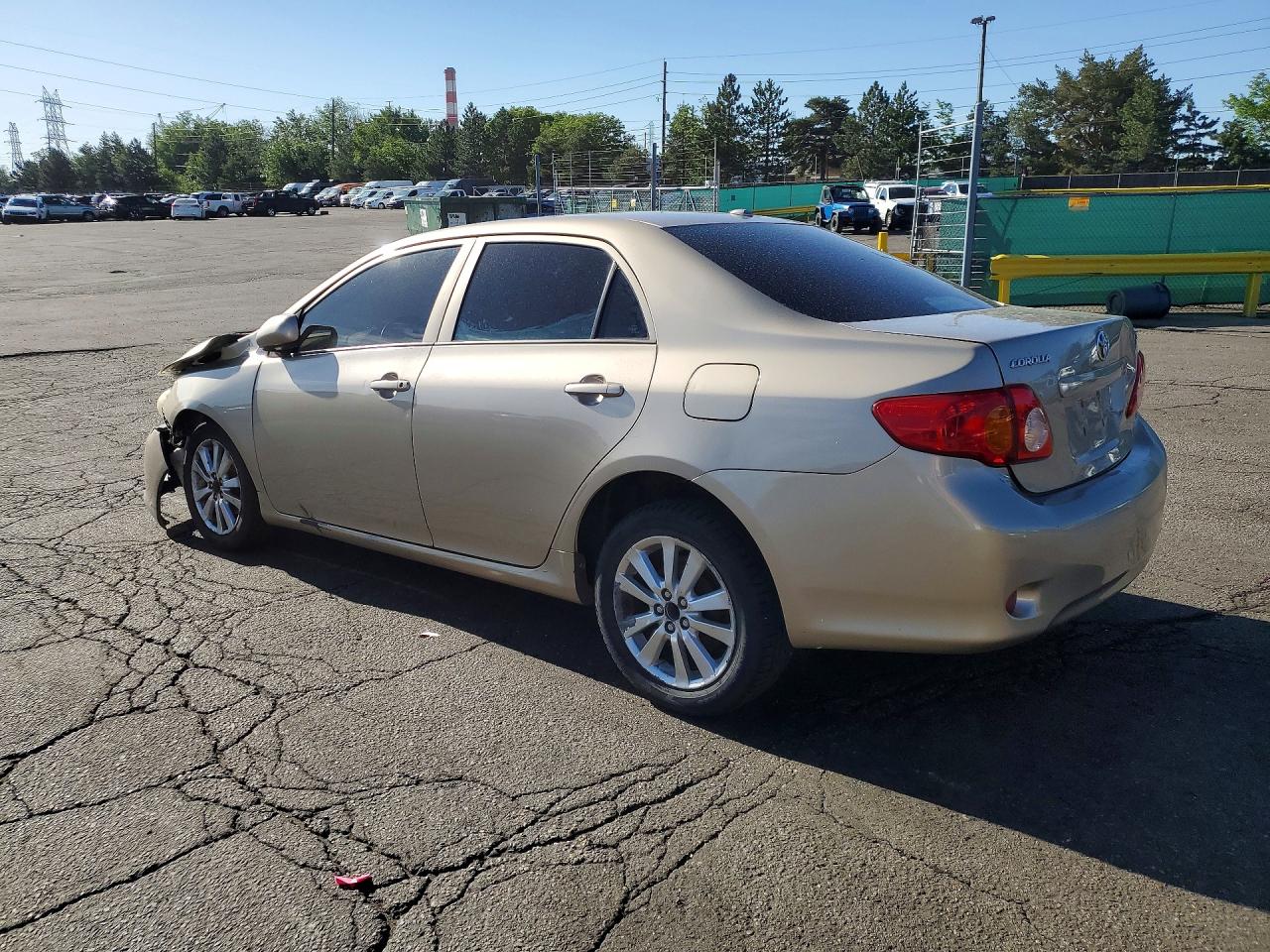 2009 Toyota Corolla Le Gold vin: 2T1BU40E29C011066