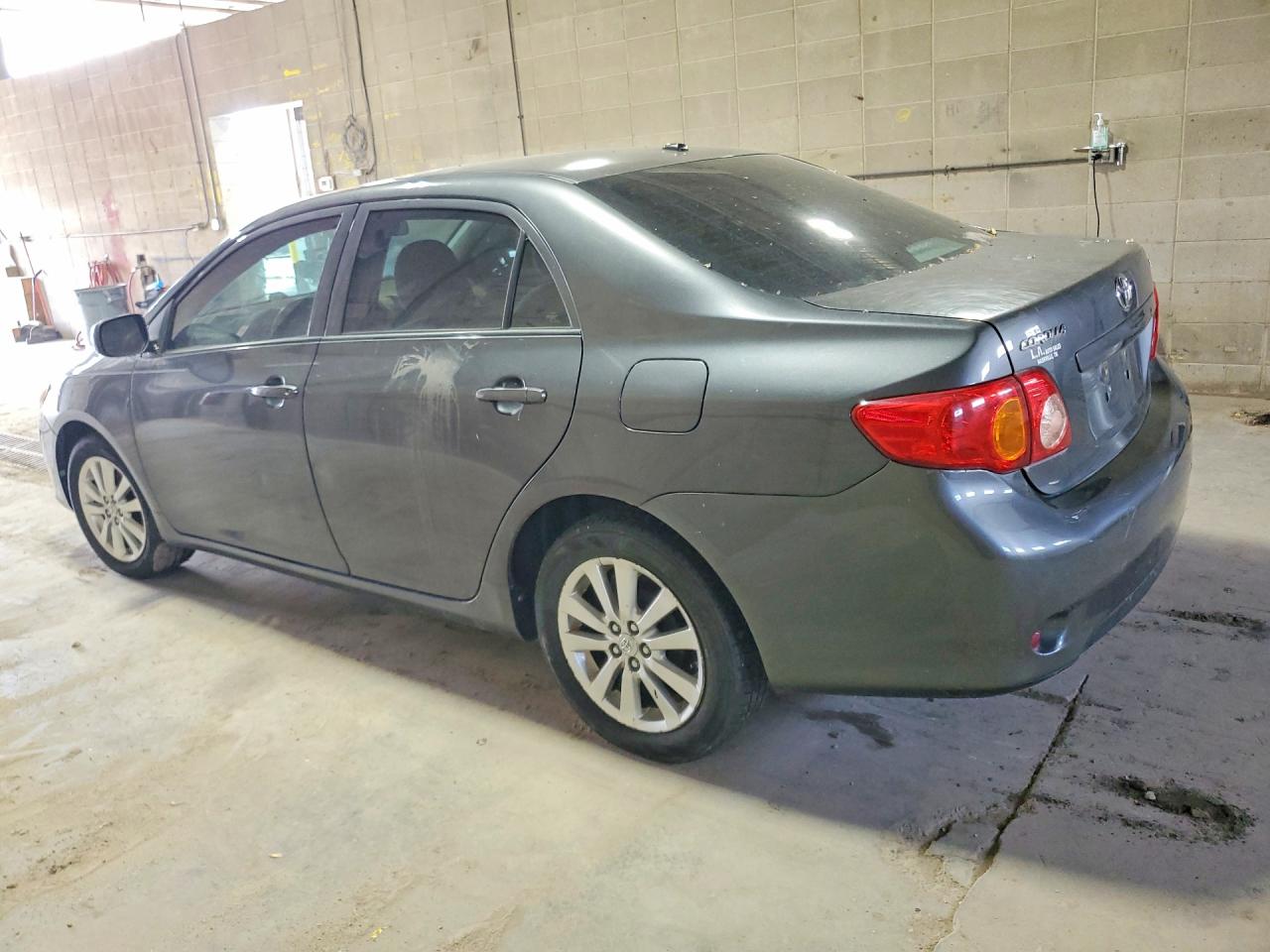 2009 Toyota Corolla Le Gray vin: 2T1BU40E29C018972
