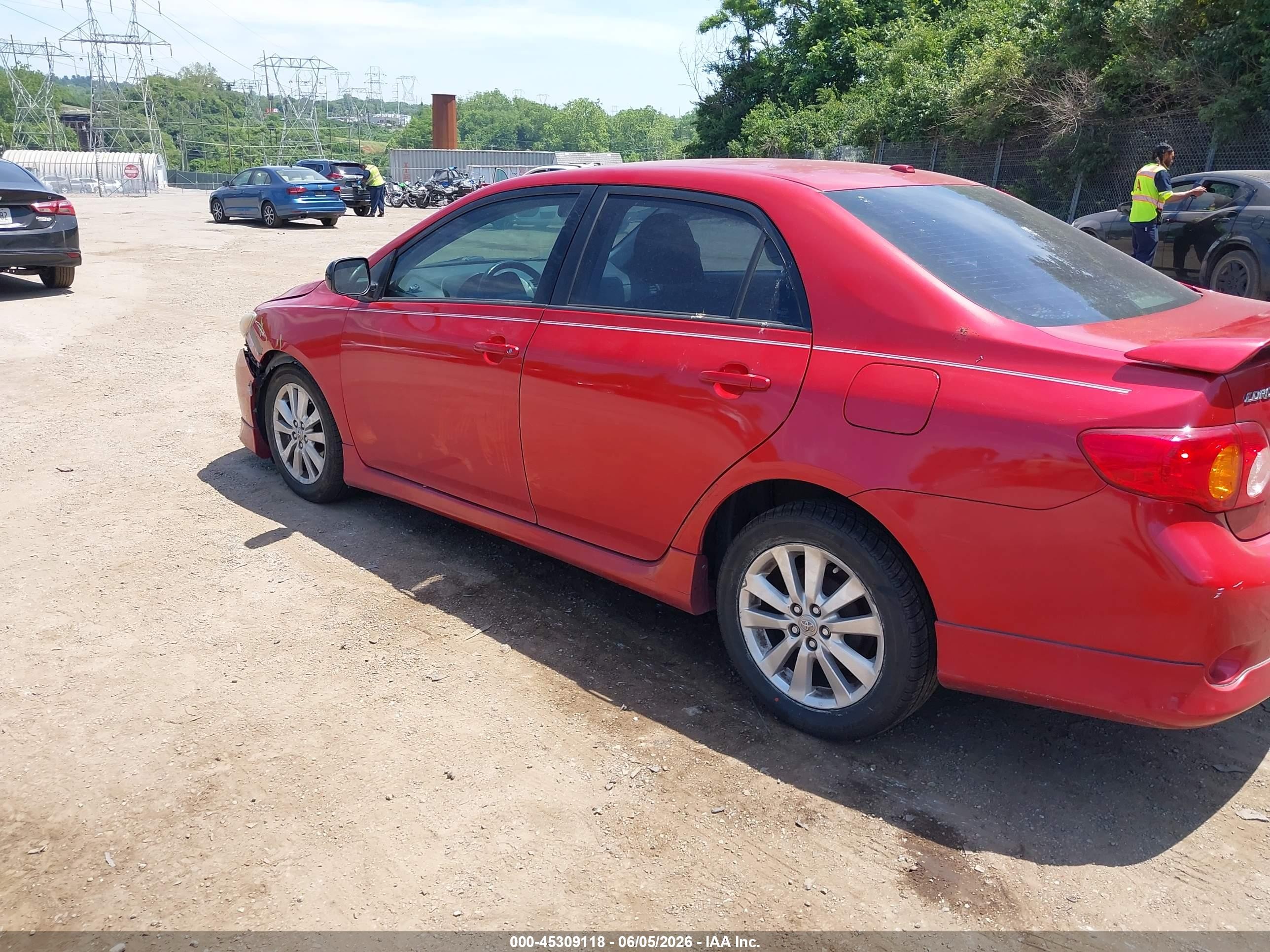 2009 Toyota Corolla S Red vin: 2T1BU40E29C031009