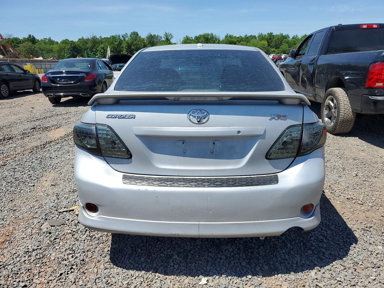 2009 Toyota Corolla S Silver vin: 2T1BU40E29C096927