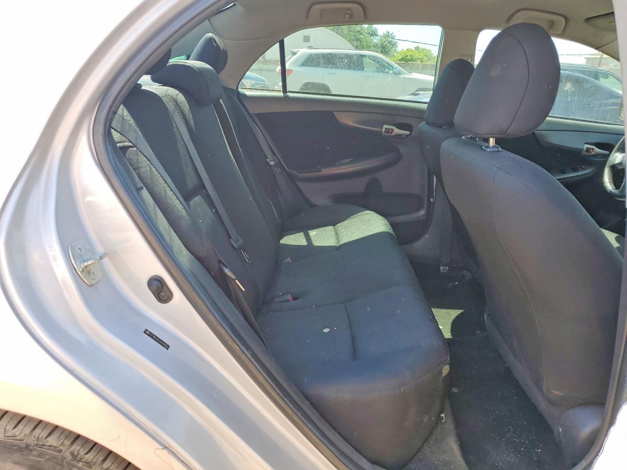 2009 Toyota Corolla S Silver vin: 2T1BU40E29C096927