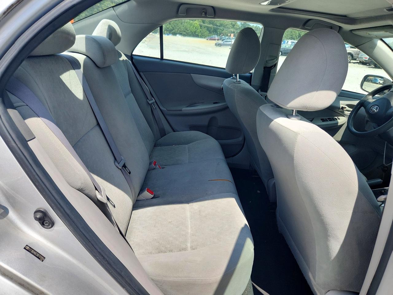 2009 Toyota Corolla Le Silver vin: 2T1BU40E29C122894
