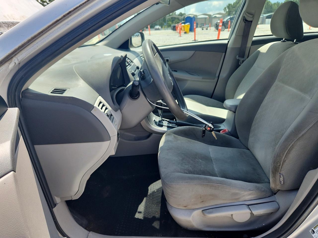 2009 Toyota Corolla Le Silver vin: 2T1BU40E29C122894