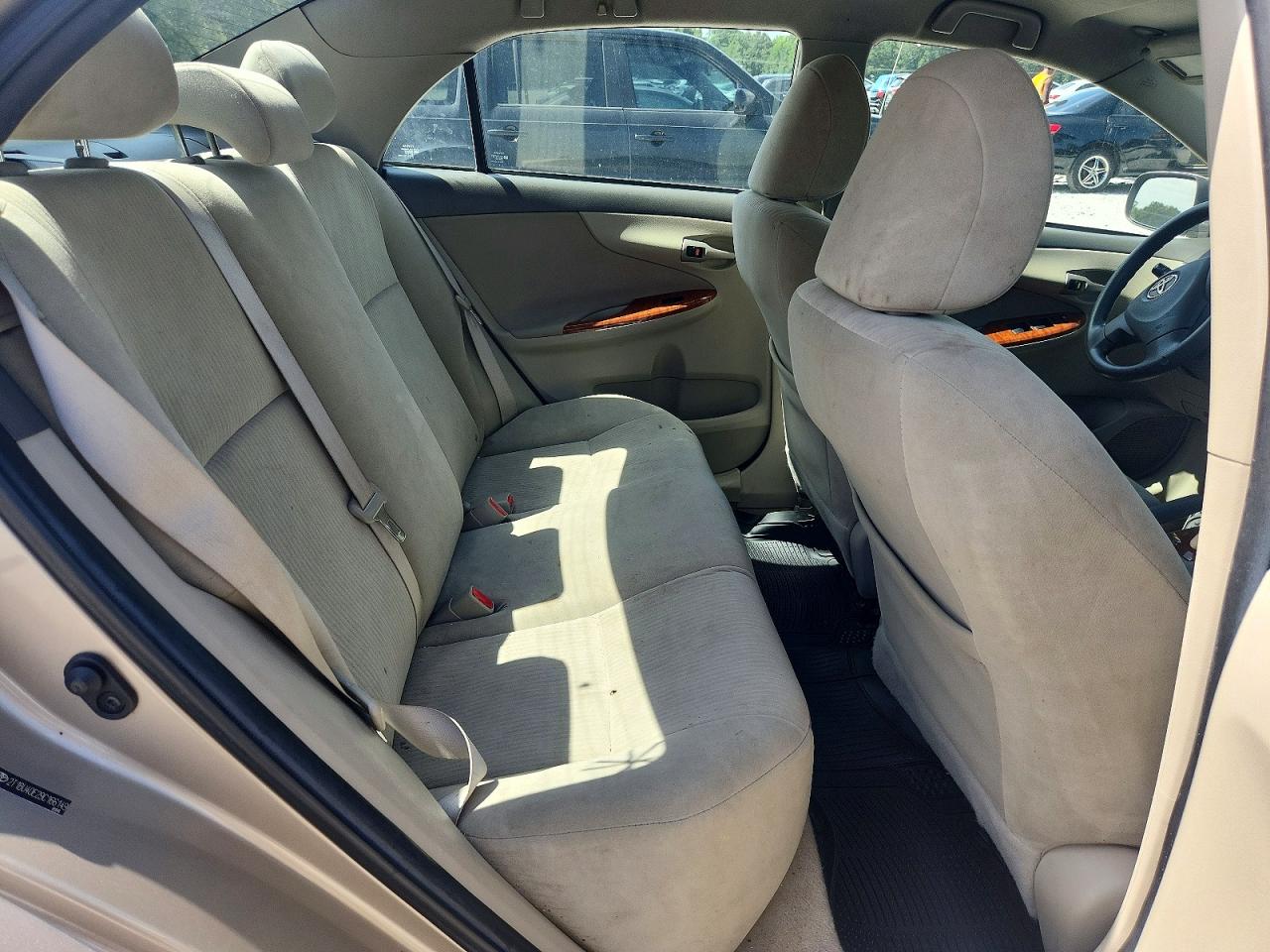 2009 Toyota Corolla Xle Золотой vin: 2T1BU40E29C166149