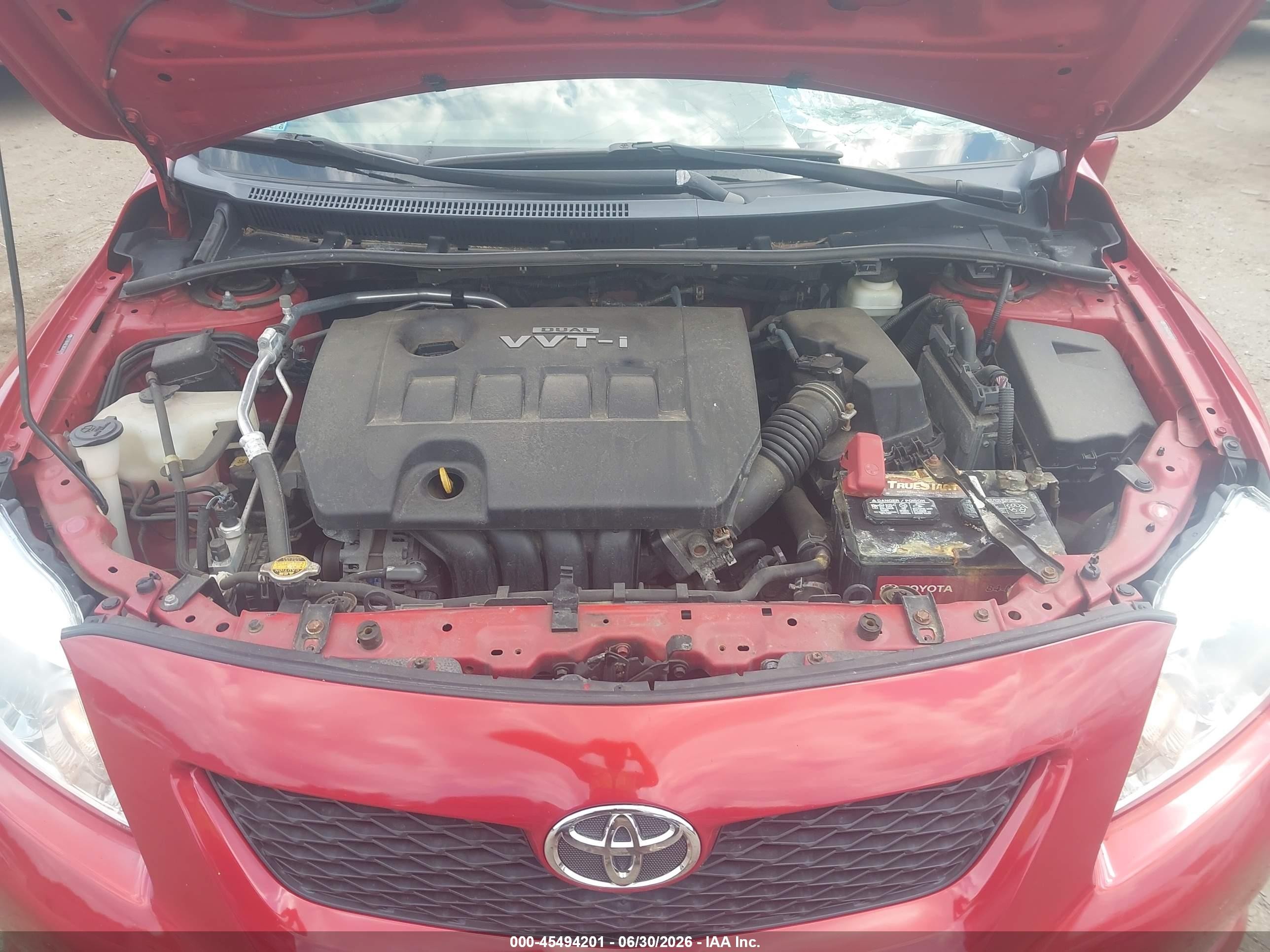 2009 Toyota Corolla Le Red vin: 2T1BU40E39C045291