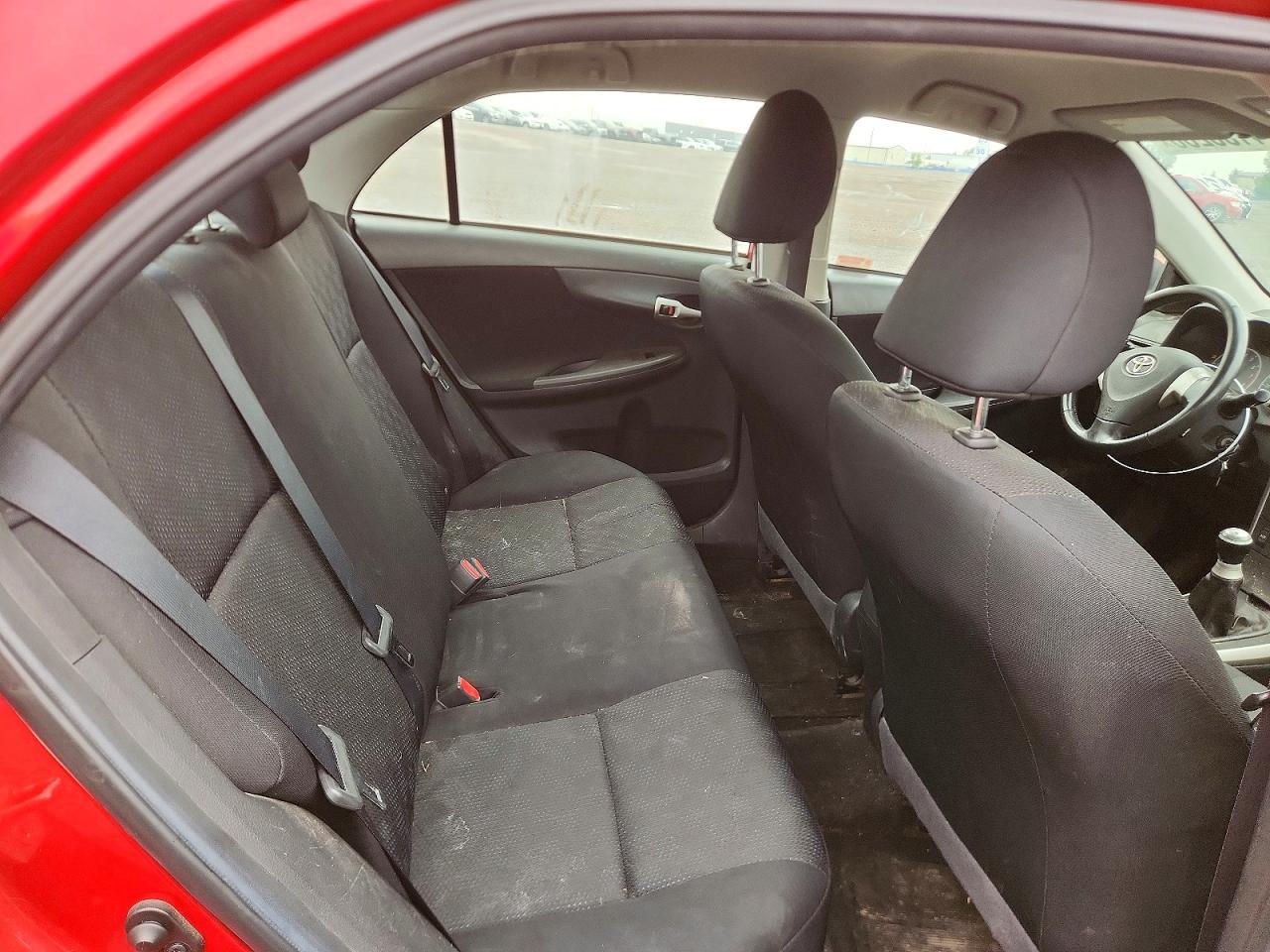 2009 Toyota Corolla Base Red vin: 2T1BU40E39C047526