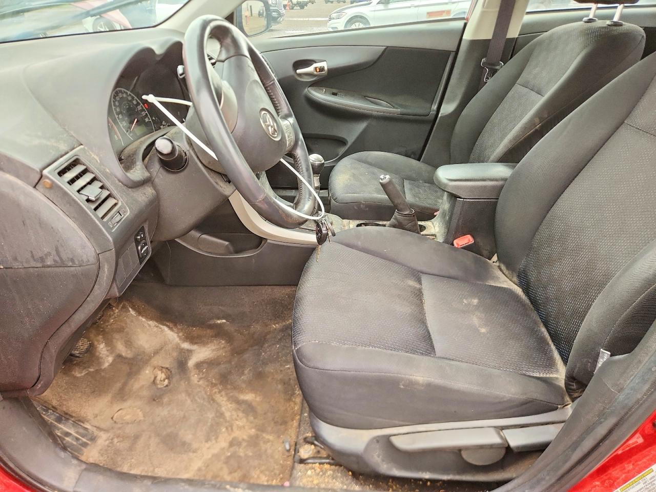 2009 Toyota Corolla Base Red vin: 2T1BU40E39C047526