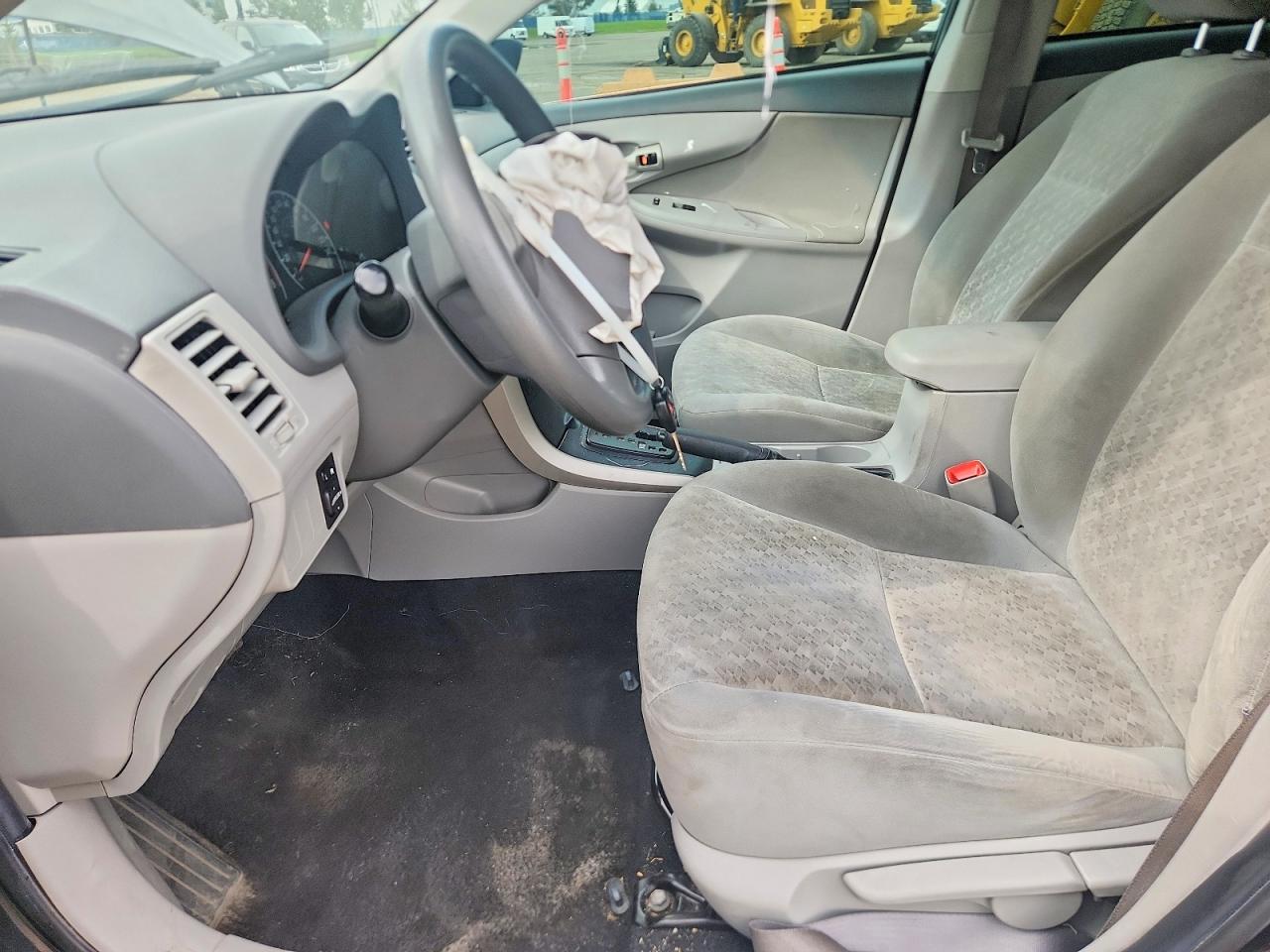 2009 Toyota Corolla Base Black vin: 2T1BU40E39C049616