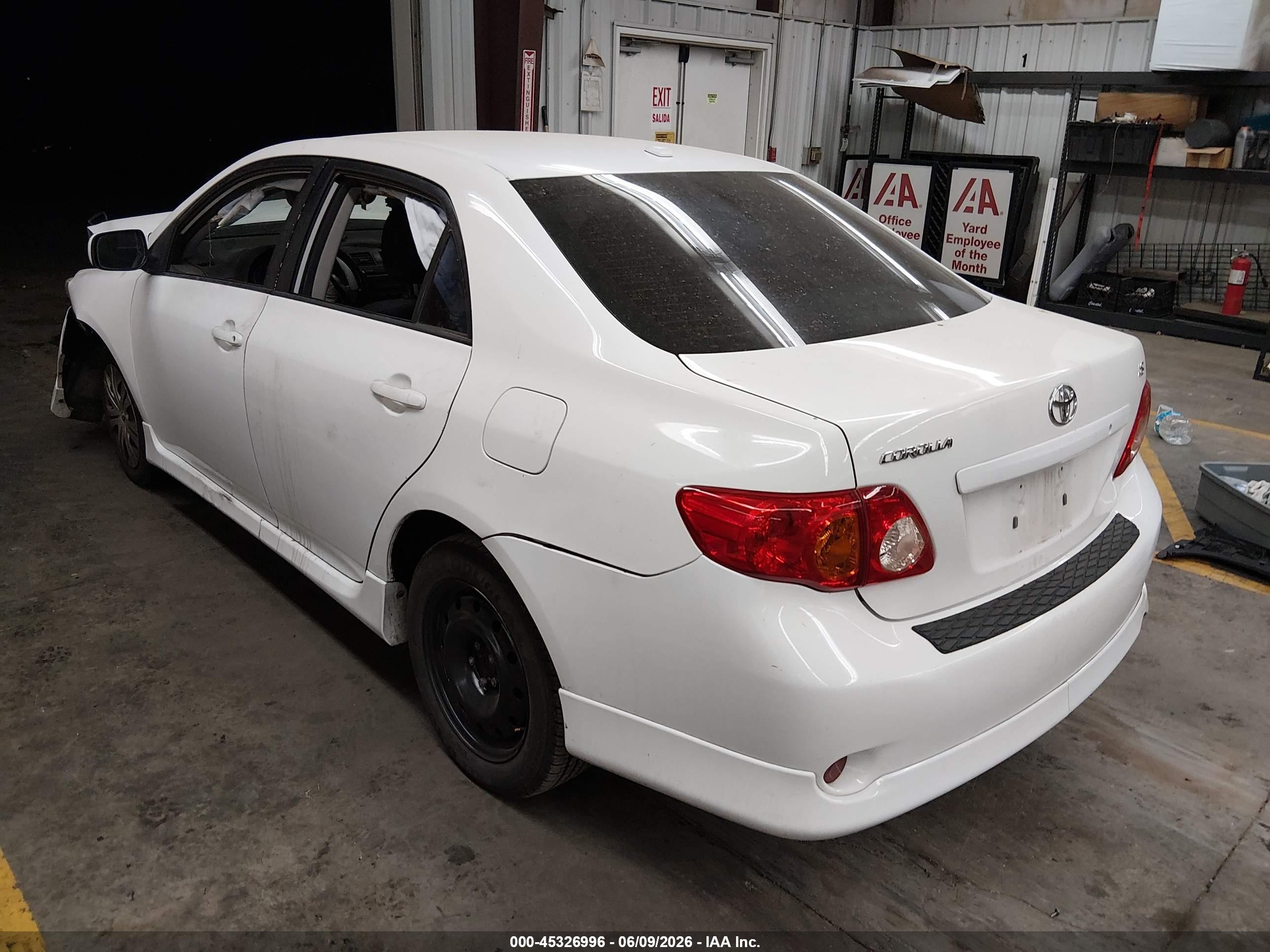 2009 Toyota Corolla S White vin: 2T1BU40E39C149358