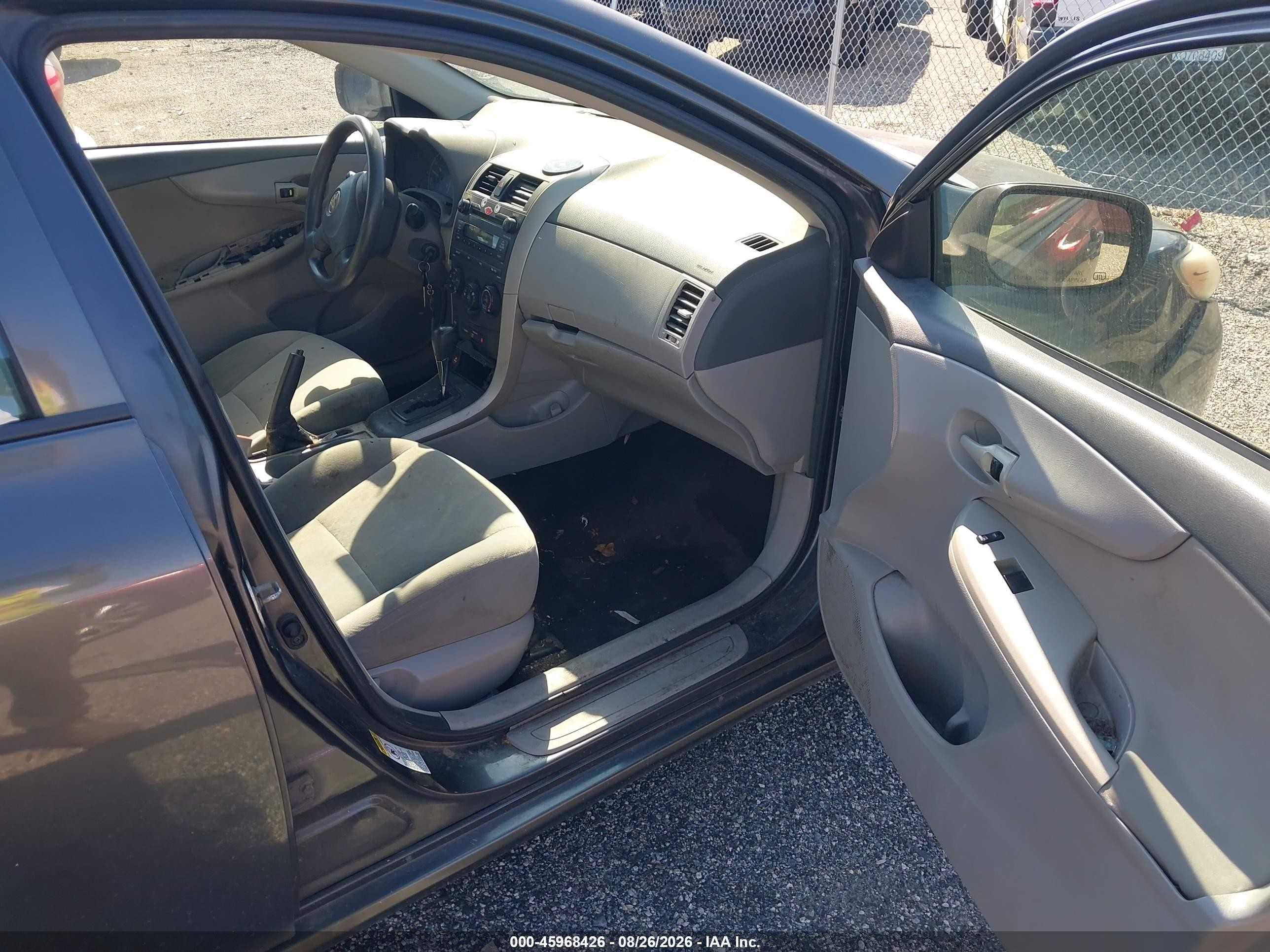 2009 Toyota Corolla Le Gray vin: 2T1BU40E39C151837