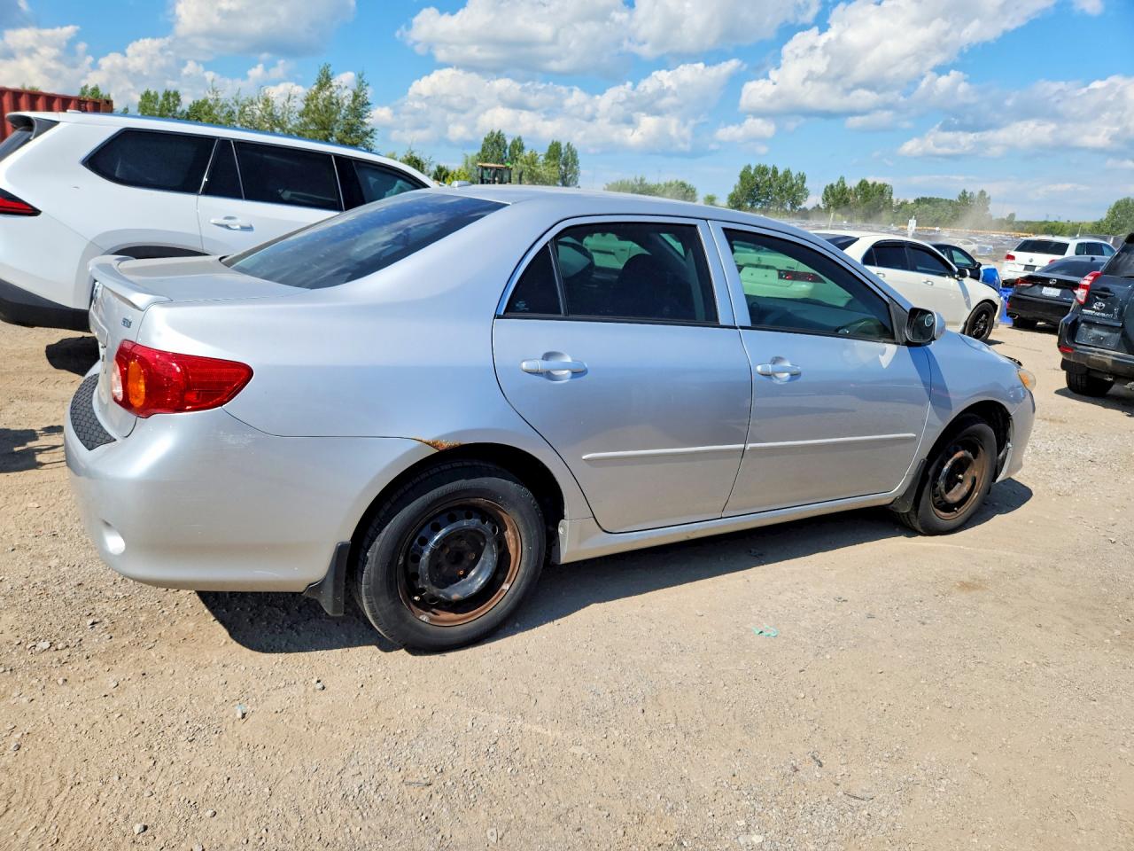 2009 Toyota Corolla Base Серебряный vin: 2T1BU40E49C017709