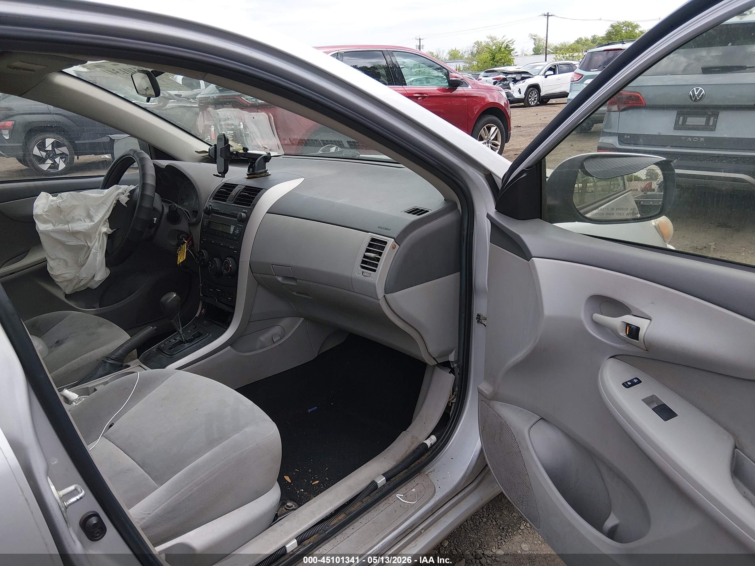2009 Toyota Corolla Le Silver vin: 2T1BU40E49C019010