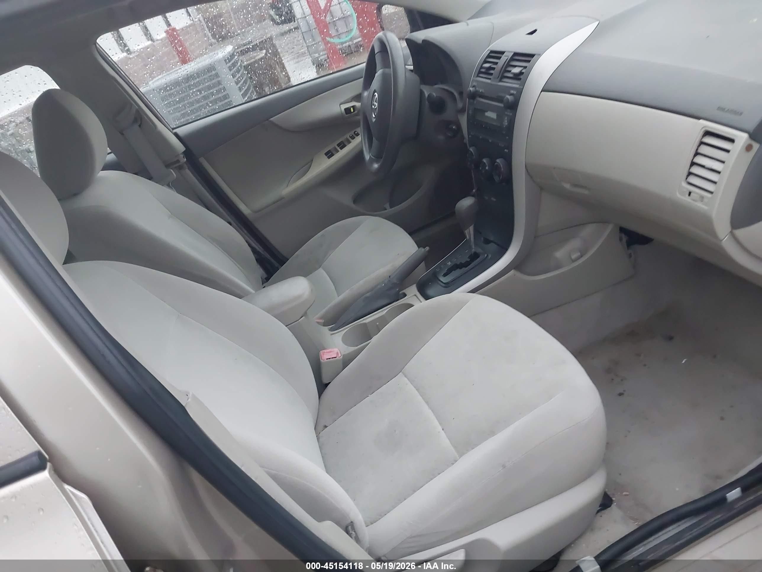 2009 Toyota Corolla Le Cream vin: 2T1BU40E49C023607