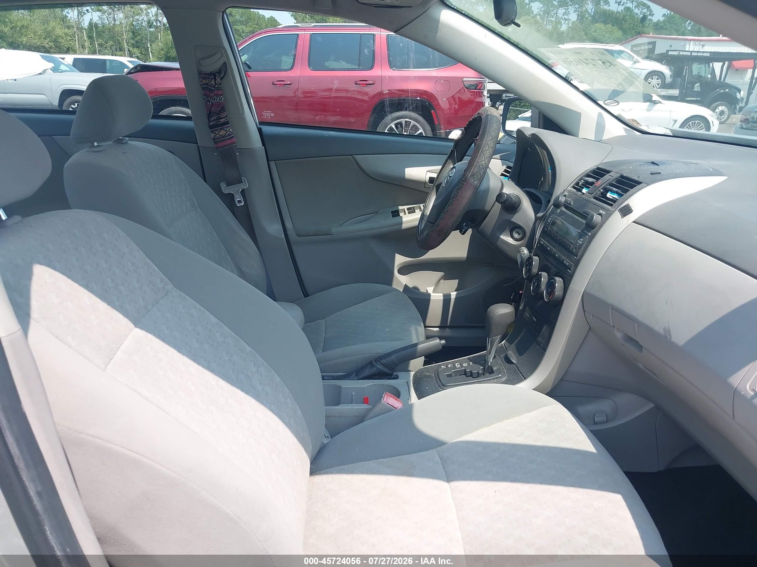 2009 Toyota Corolla Le Gray vin: 2T1BU40E49C043307