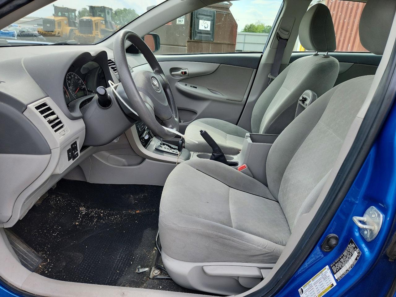 2009 Toyota Corolla Le Синий vin: 2T1BU40E49C108740