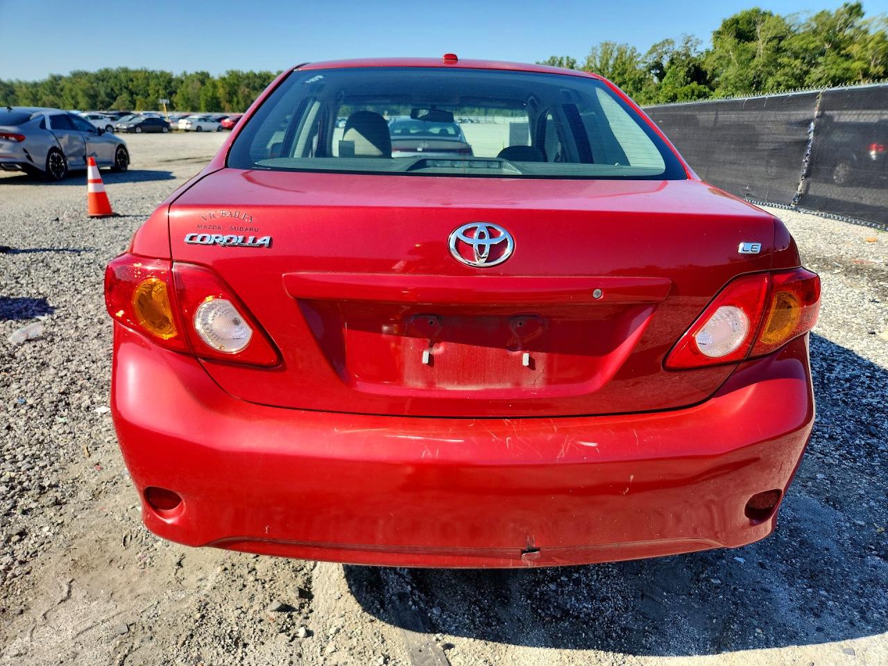 2009 Toyota Corolla Le Red vin: 2T1BU40E49C113355