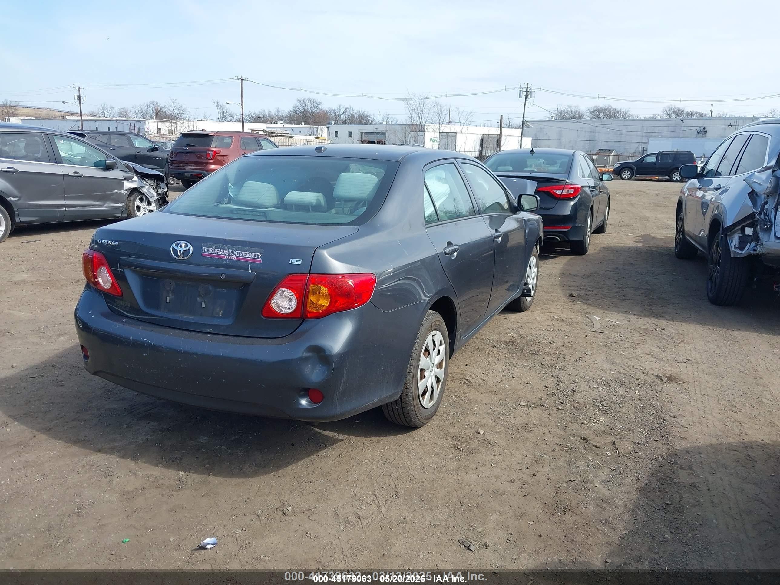 2009 Toyota Corolla Le Gray vin: 2T1BU40E49C135288