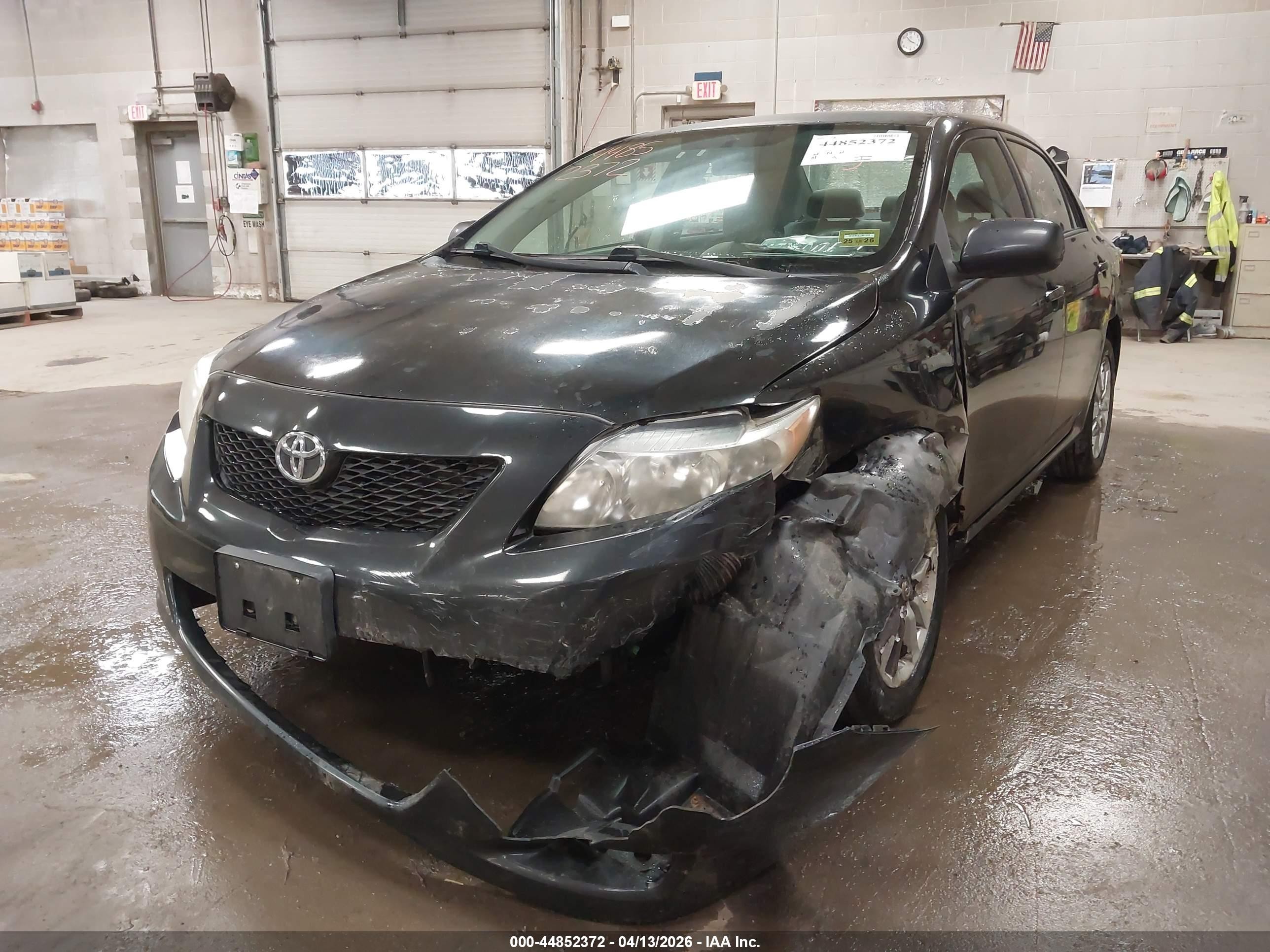 2009 Toyota Corolla Le Black vin: 2T1BU40E59C029996