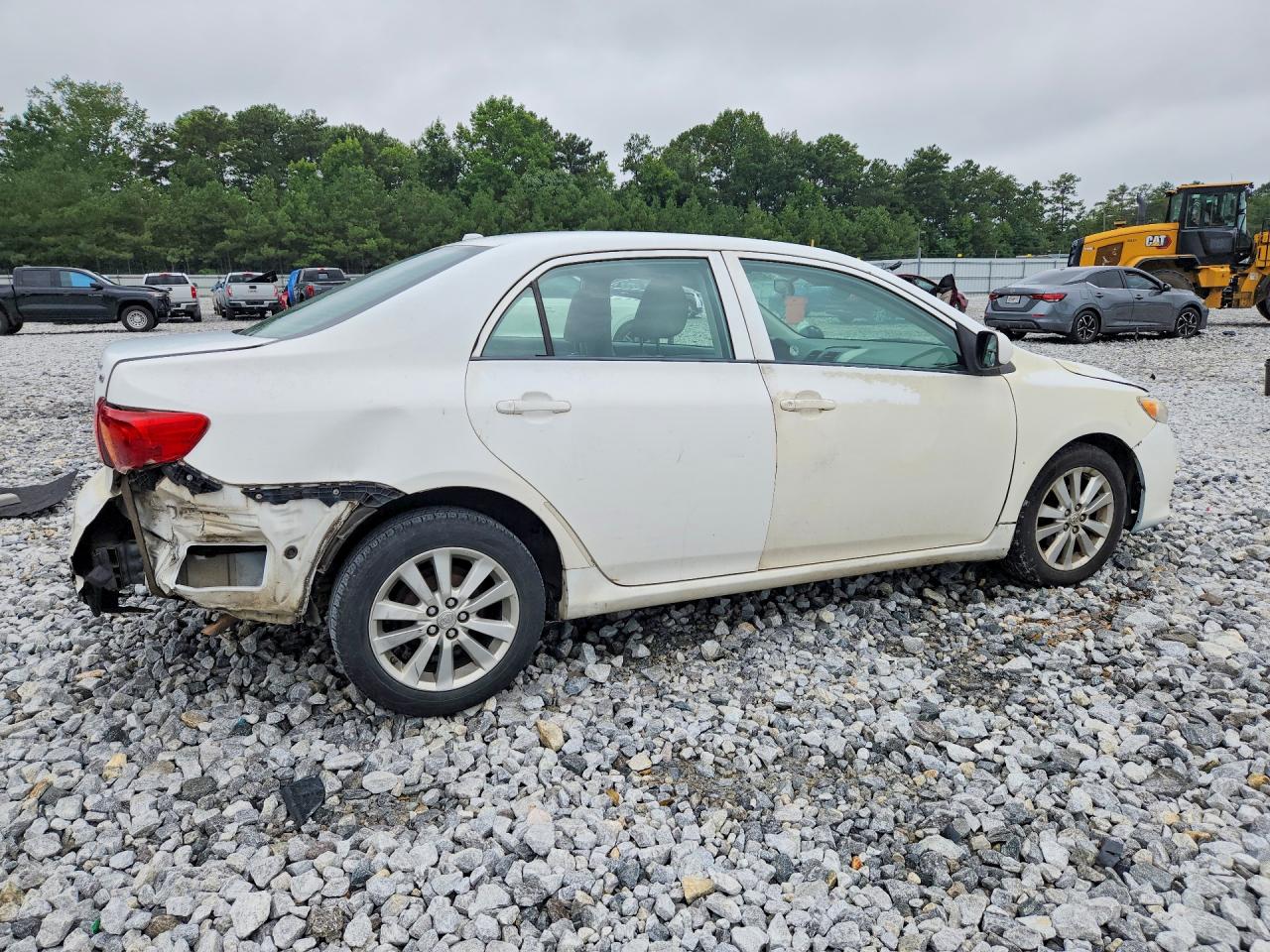 2009 Toyota Corolla Le White vin: 2T1BU40E59C066708