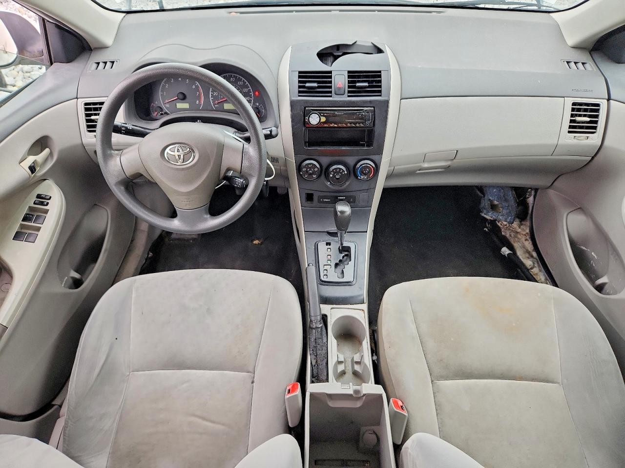 2009 Toyota Corolla Le White vin: 2T1BU40E59C066708