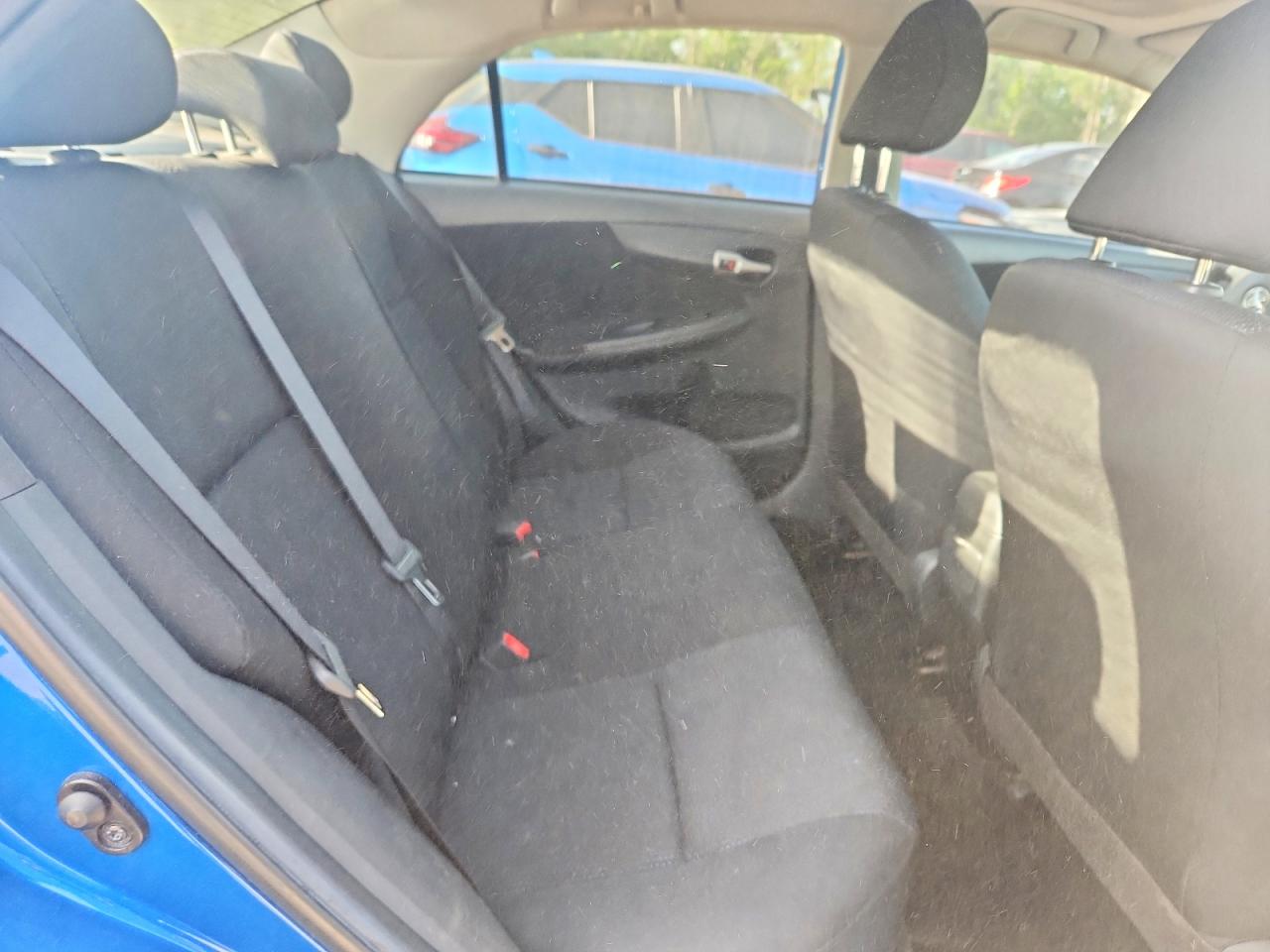2009 Toyota Corolla Base Blue vin: 2T1BU40E59C089681
