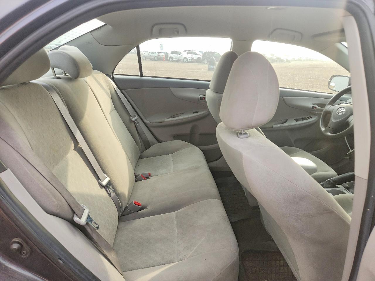 2009 Toyota Corolla Base Gray vin: 2T1BU40E59C132819