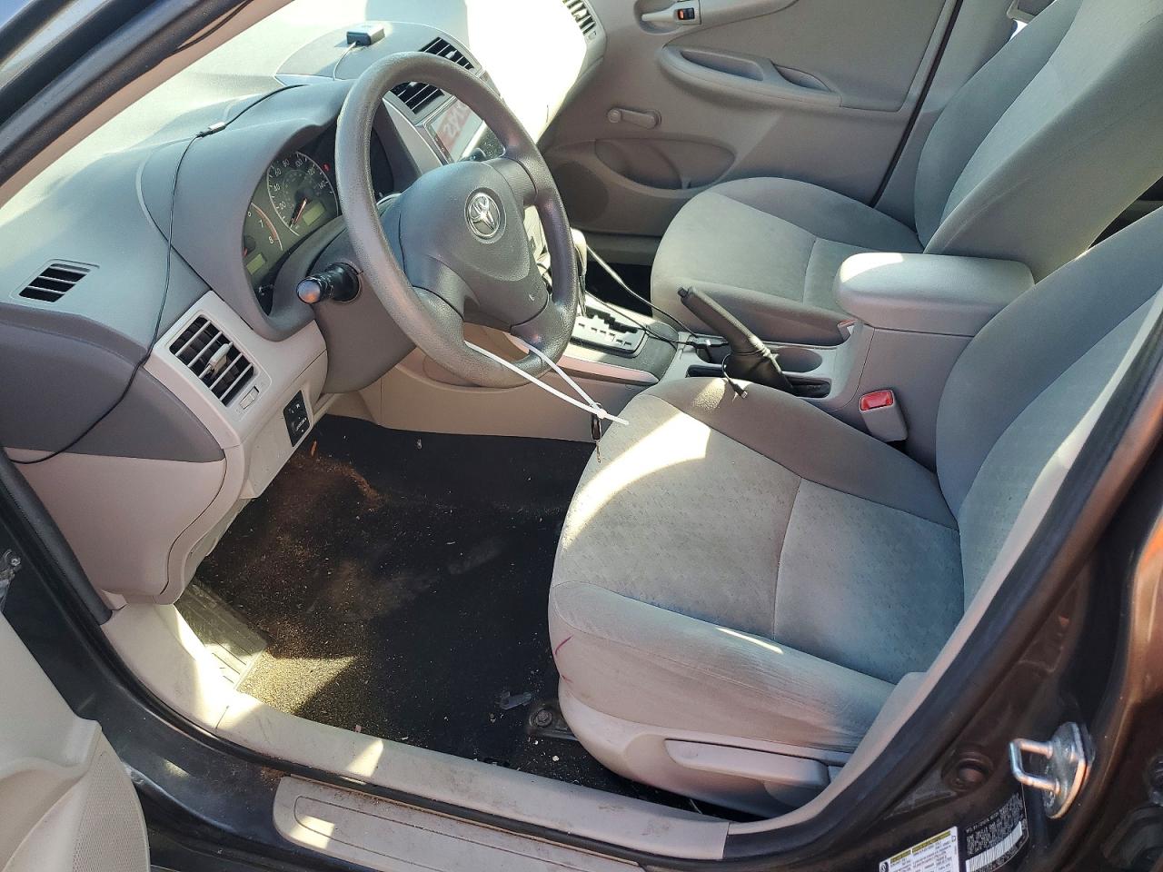 2009 Toyota Corolla Base Gray vin: 2T1BU40E59C177694