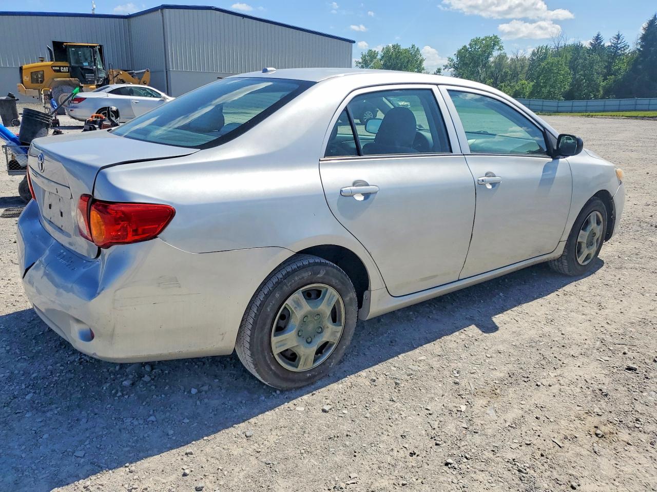 2009 Toyota Corolla Base Silver vin: 2T1BU40E69C023785